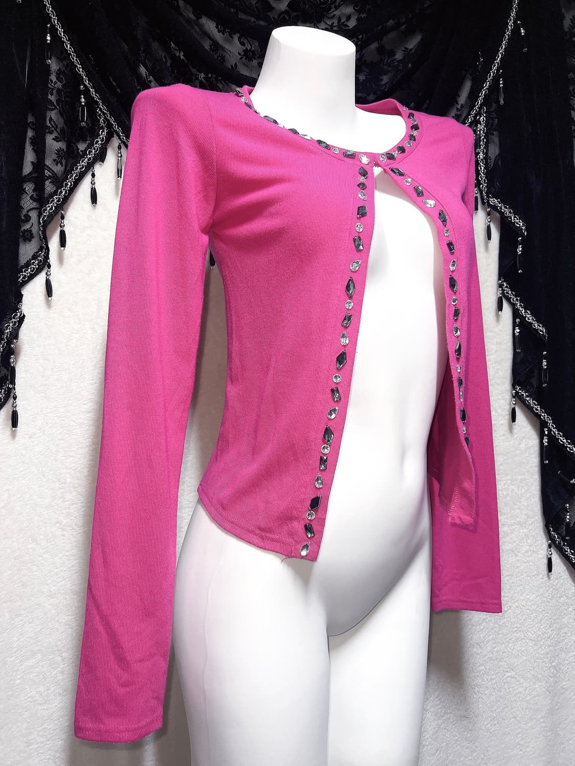 마젠타 핑크 히메갸루 오네 로맨틱 로걀 큐빅 가디건 볼레로 섹시 핀터 상품이미지3