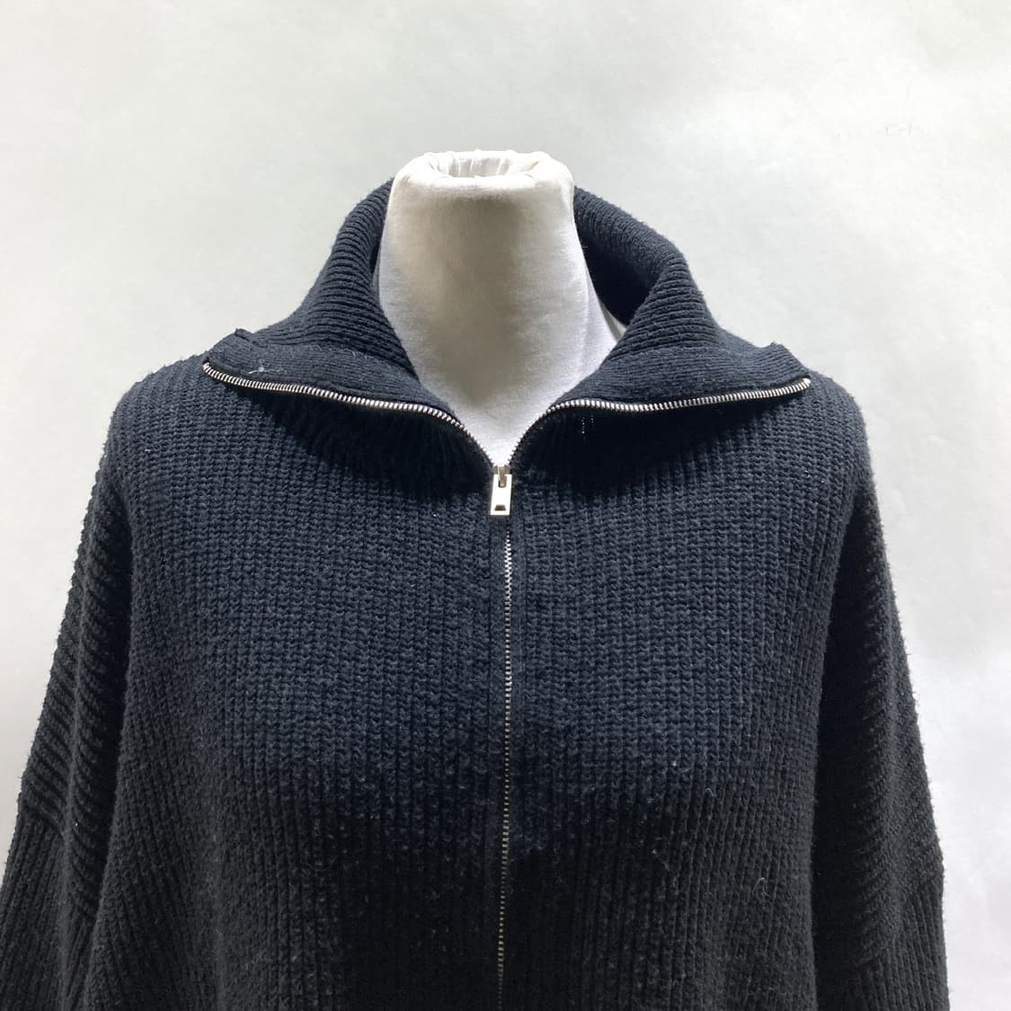 어반드레스 여성루즈핏니트집업 블랙 F 상품이미지2