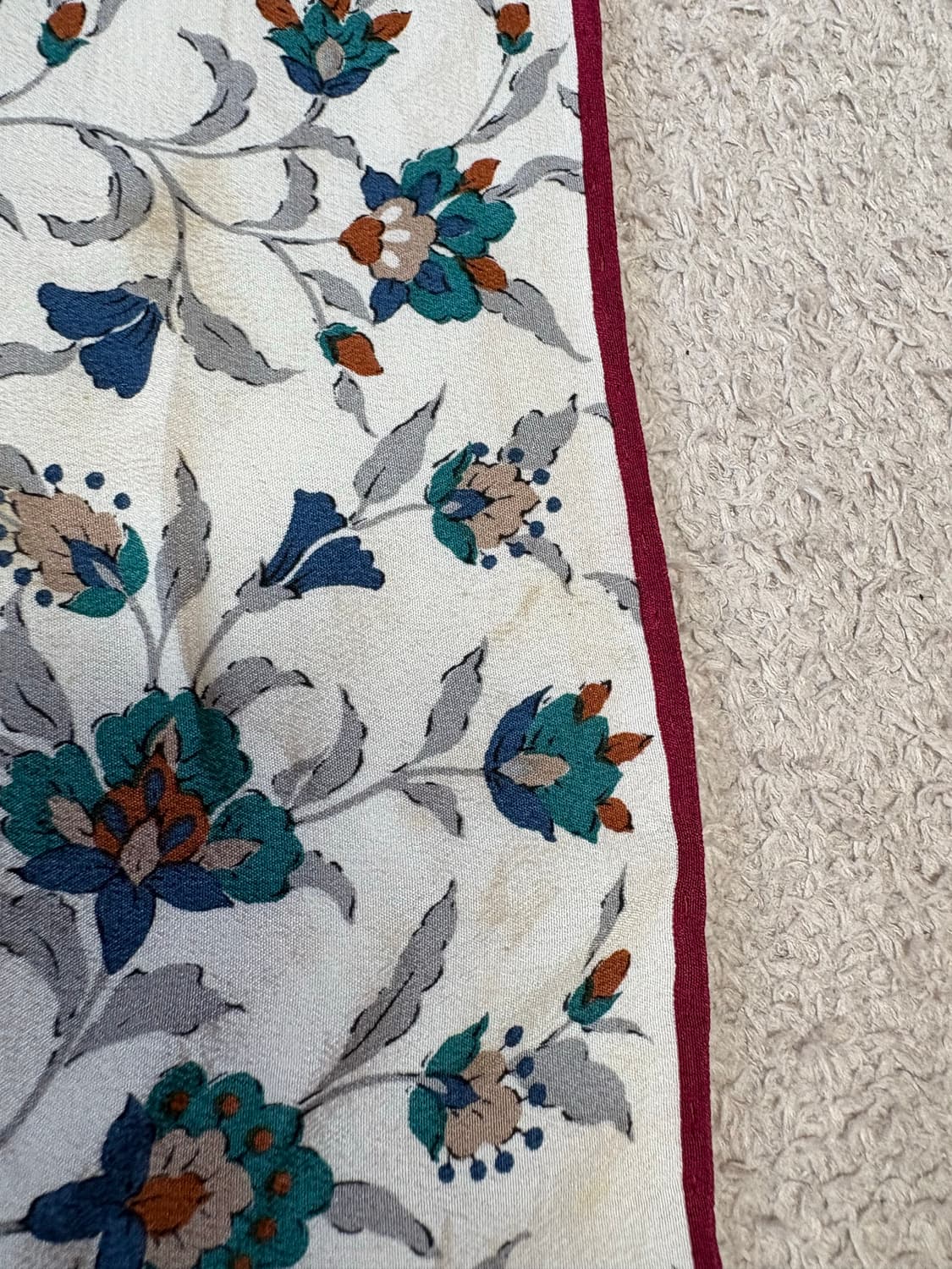 피에르 발망 정품 플로랄 빈티지 스카프 상품이미지7