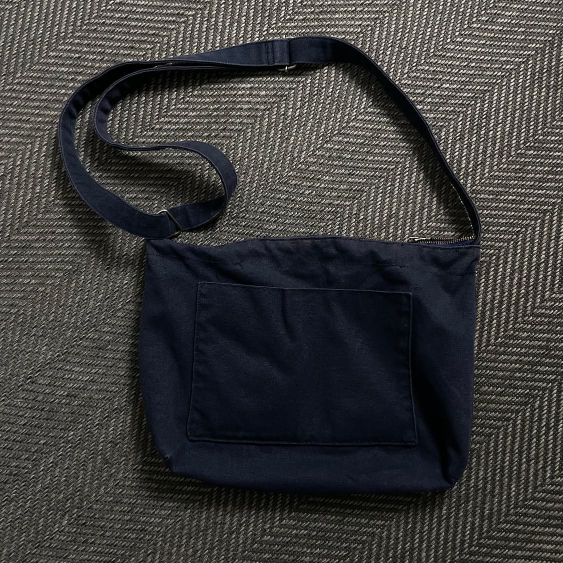 캉골 자수로고 네이비 캔버스 크로스백 y 4568 상품이미지4