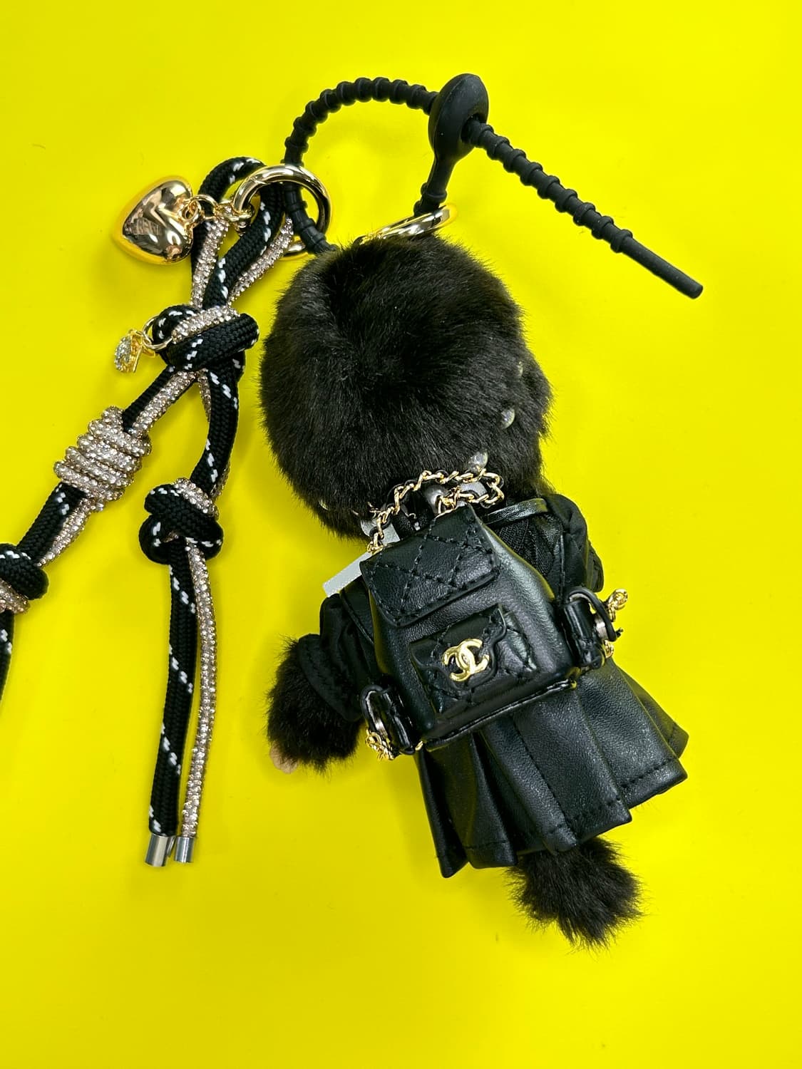 (20)정품몬치치🖤💛  블랙+골드 커스텀키링 상품이미지9