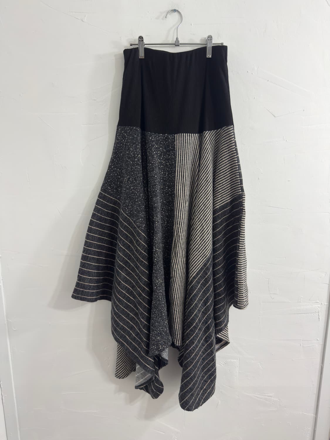 patterntorso mori patch skirt 상품이미지2