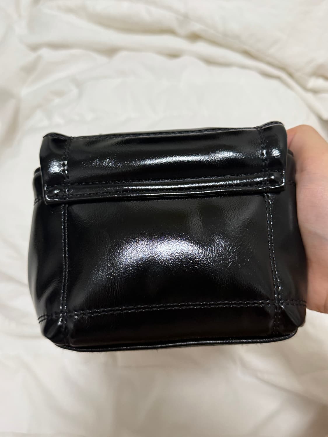 마뗑킴 클래식 체인 퀼팅 미니백 블랙 상품이미지3