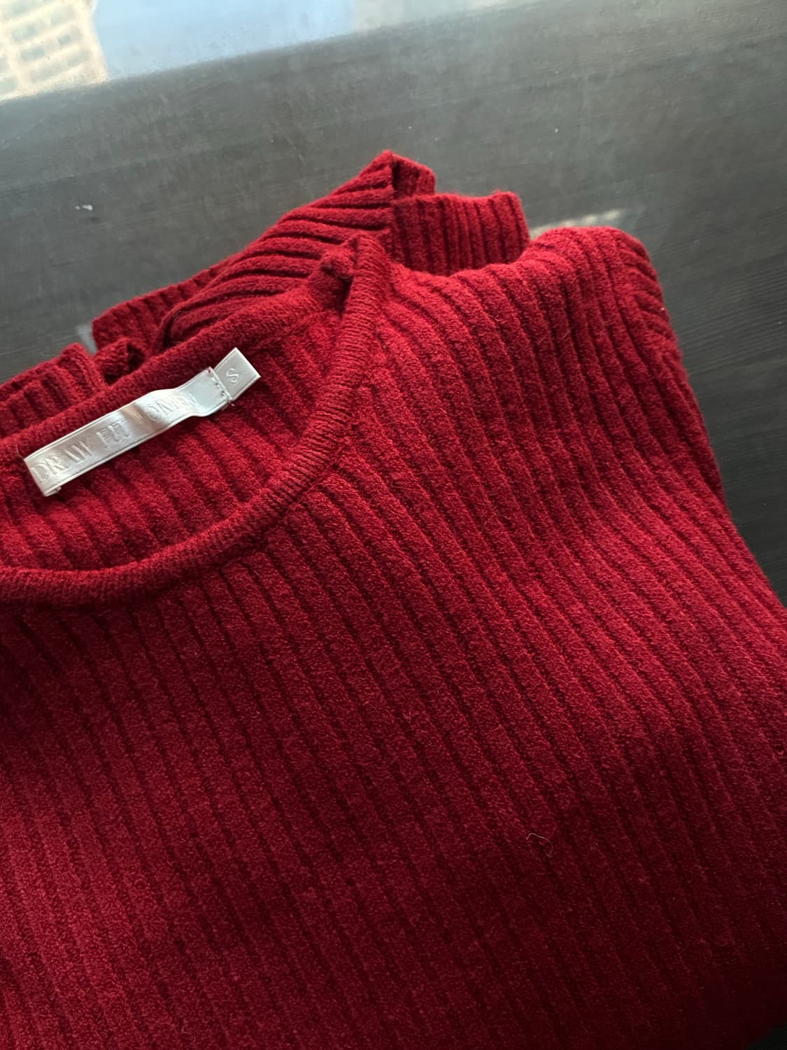 (새상품)(S) 드로우핏 우먼 노티드 레이어드 뷔스티에 니트 [RED] 상품이미지9