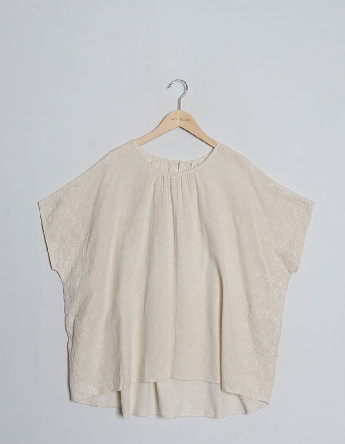 cloudnine Loose-Fit Tunic Shirts 상품이미지1
