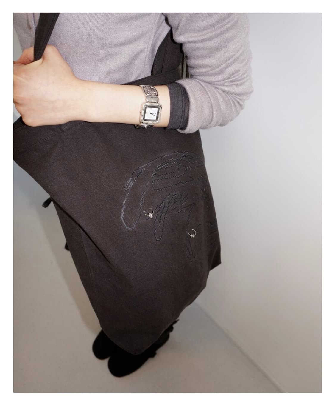 be.sen3ai piercing print shoulder bag 상품이미지1