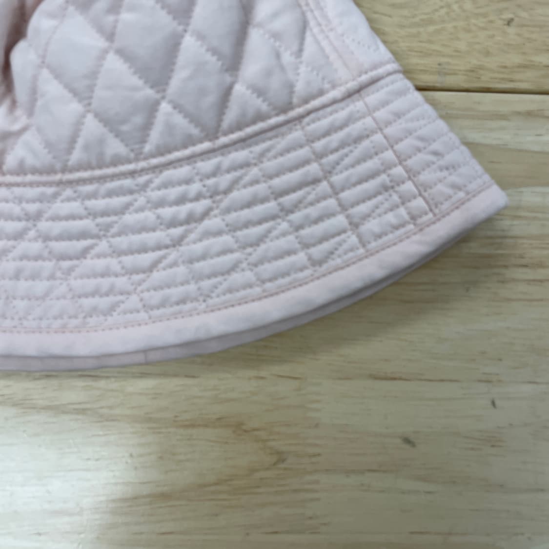 버버리 퀄팅 버킷햇 핑크 56(W) 상품이미지3