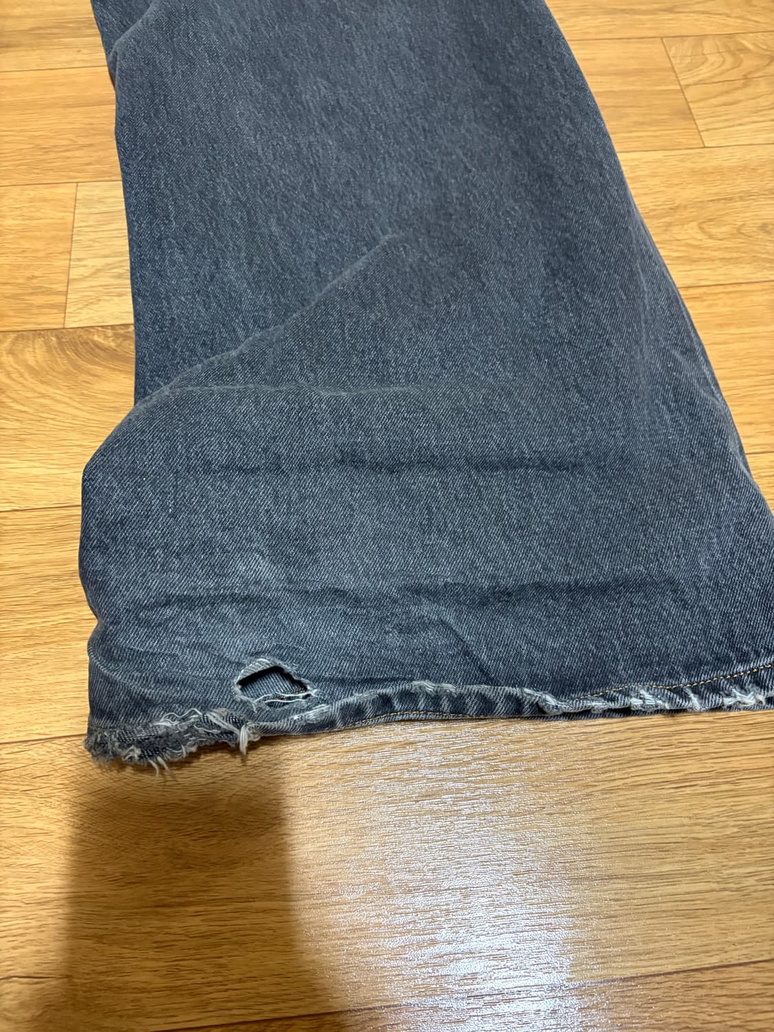 디젤 D-Rise 데미지 워싱 와이드 데님 상품이미지6