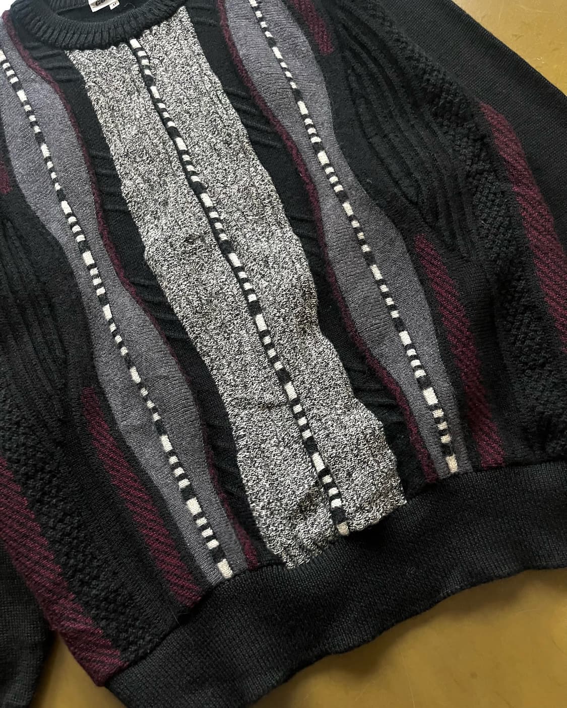 80-90s Gorubee Old 3D Cable Wool Knit 상품이미지6