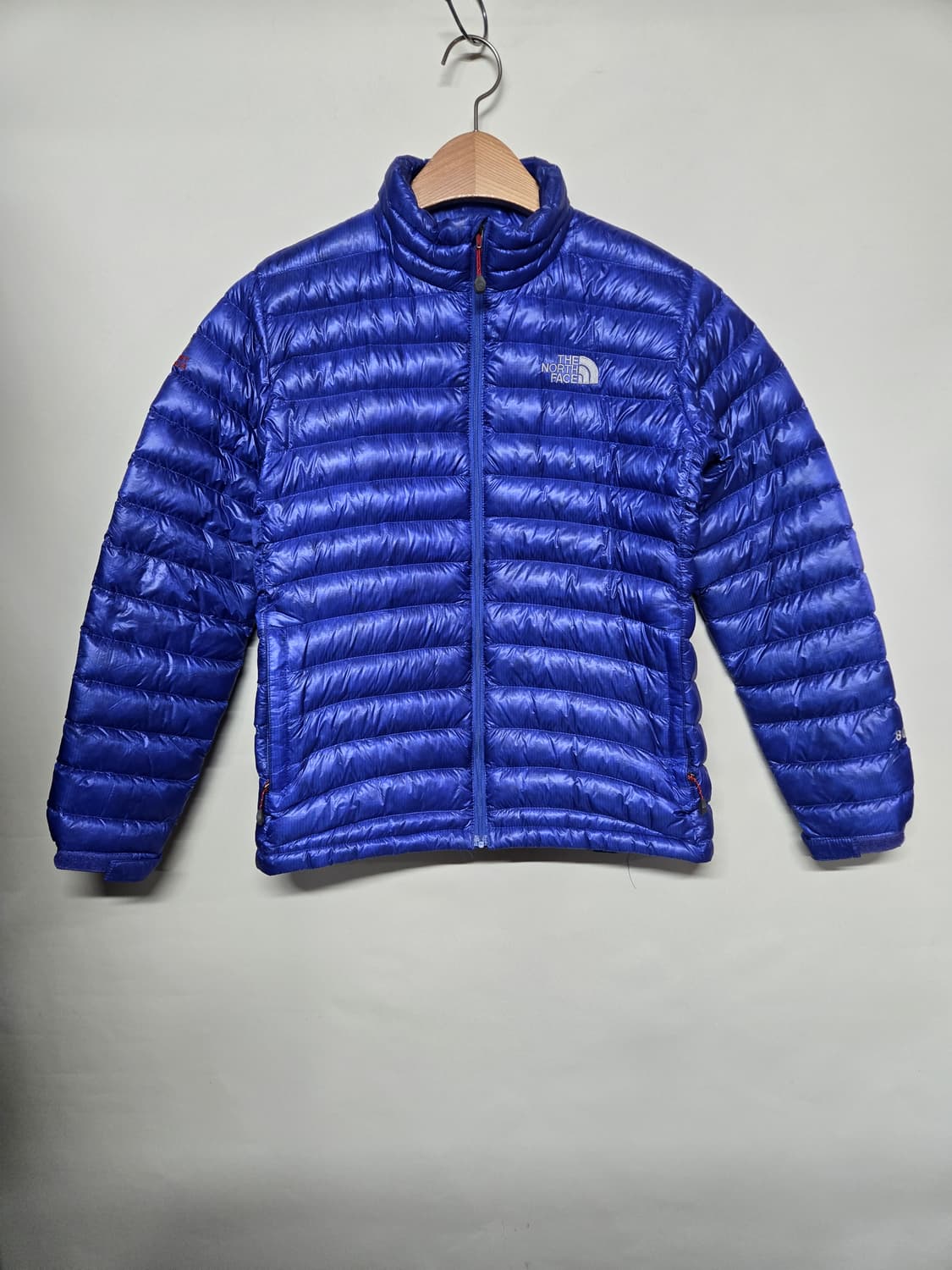 거의새제품)노스페이스 고프코어 경량곱창 패딩M  구스800필 상품이미지1