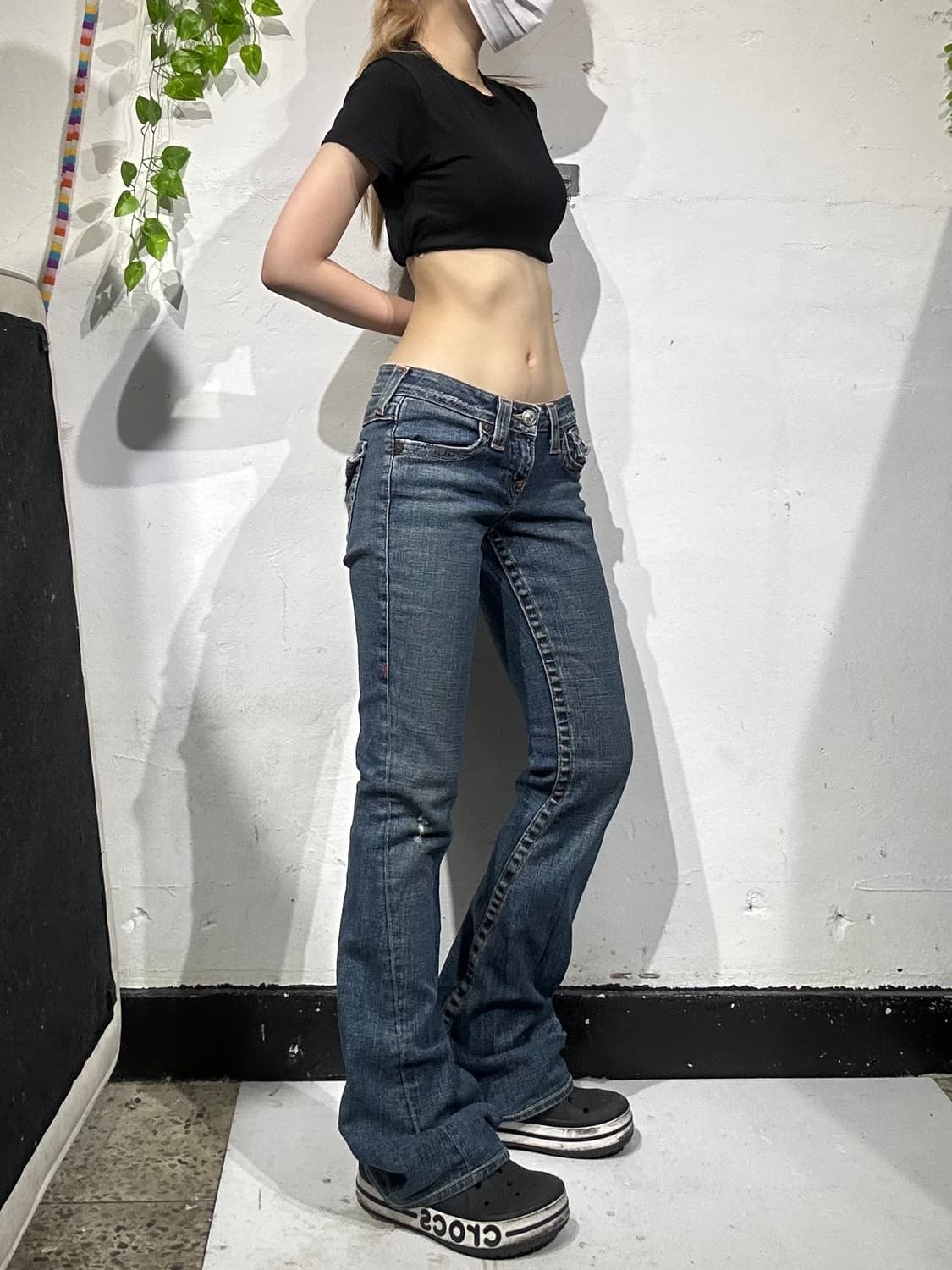 트루 릴리전 중청 부츠컷 데님 플에어진 자수 팬츠 27 상품이미지2