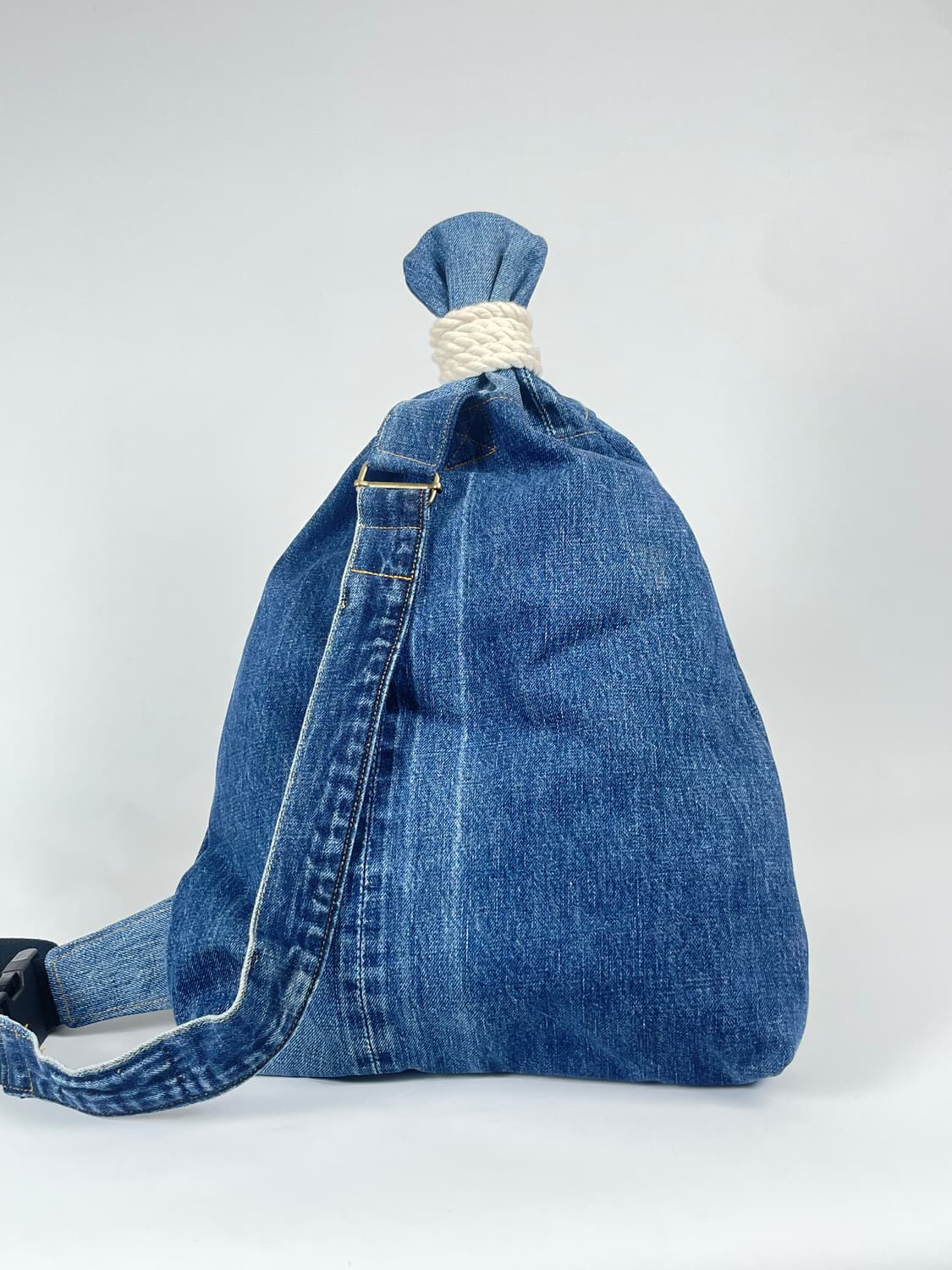 R.chemy sling bag(알케미 슬링백) 상품이미지2