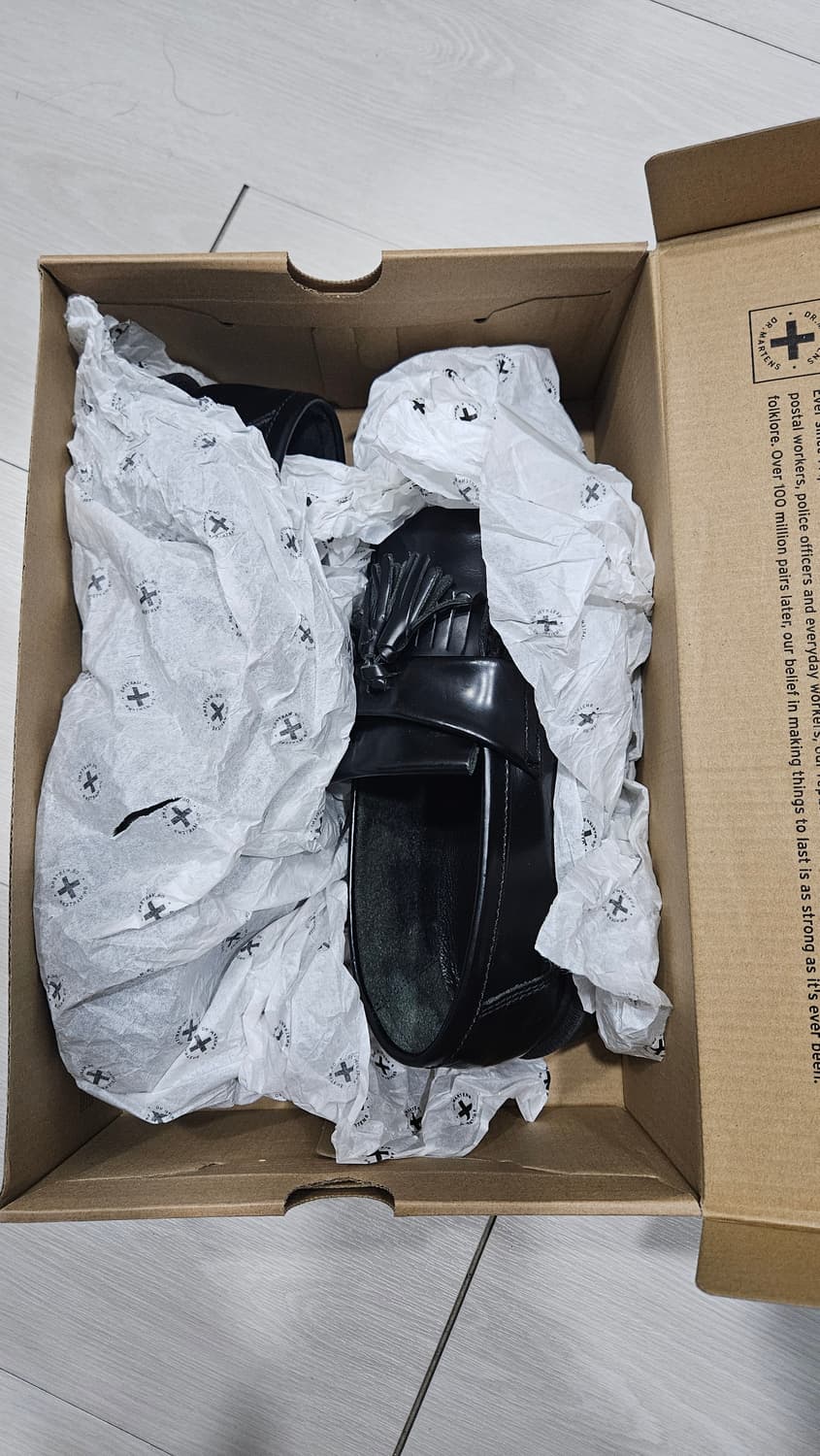 닥터마틴 아드리안 260 상품이미지1