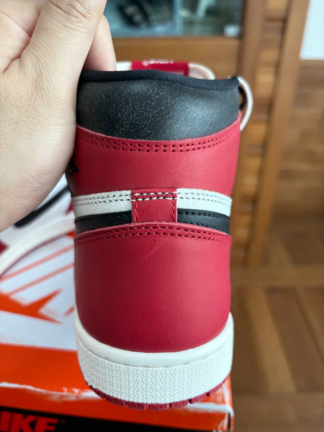 조던 1 레트로 시카고2022 상품이미지2