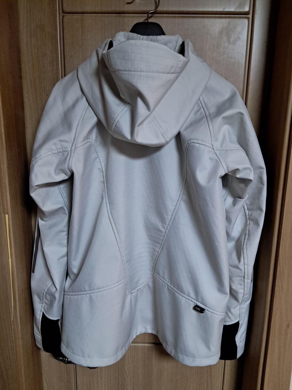 아디다스 여성 아웃도어 자켓 M 상품이미지3