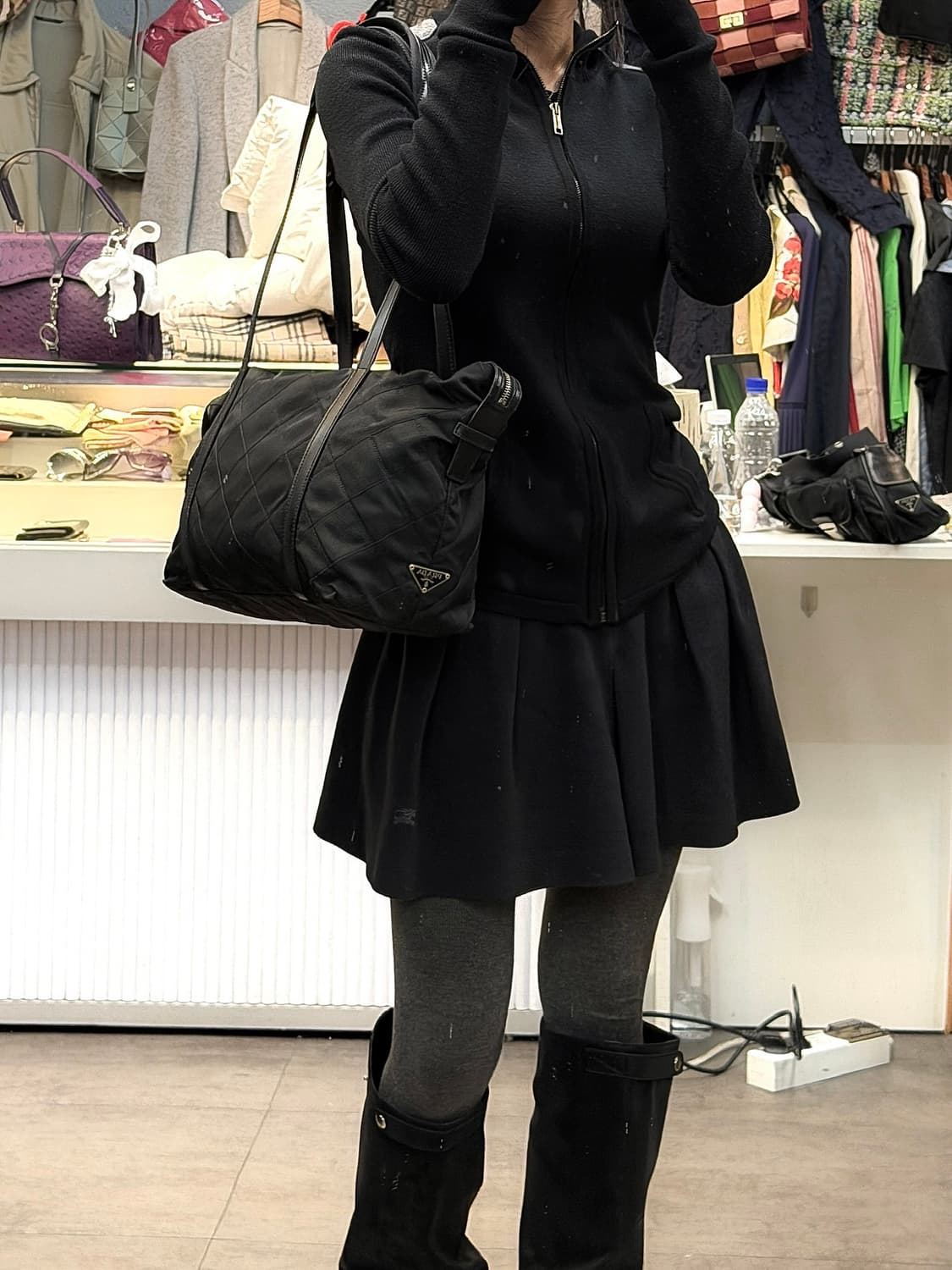 프라다 퀼팅 테수토 나일론 숄더백 상품이미지3