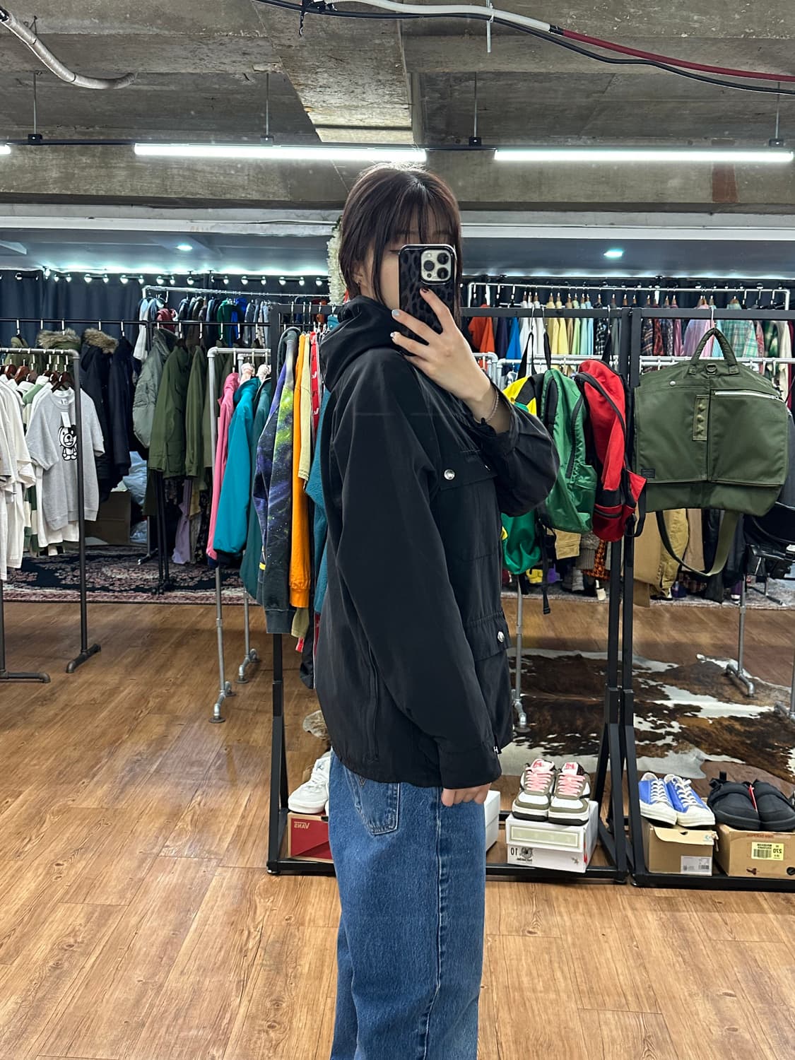 베이프 마운틴 자켓 상품이미지3