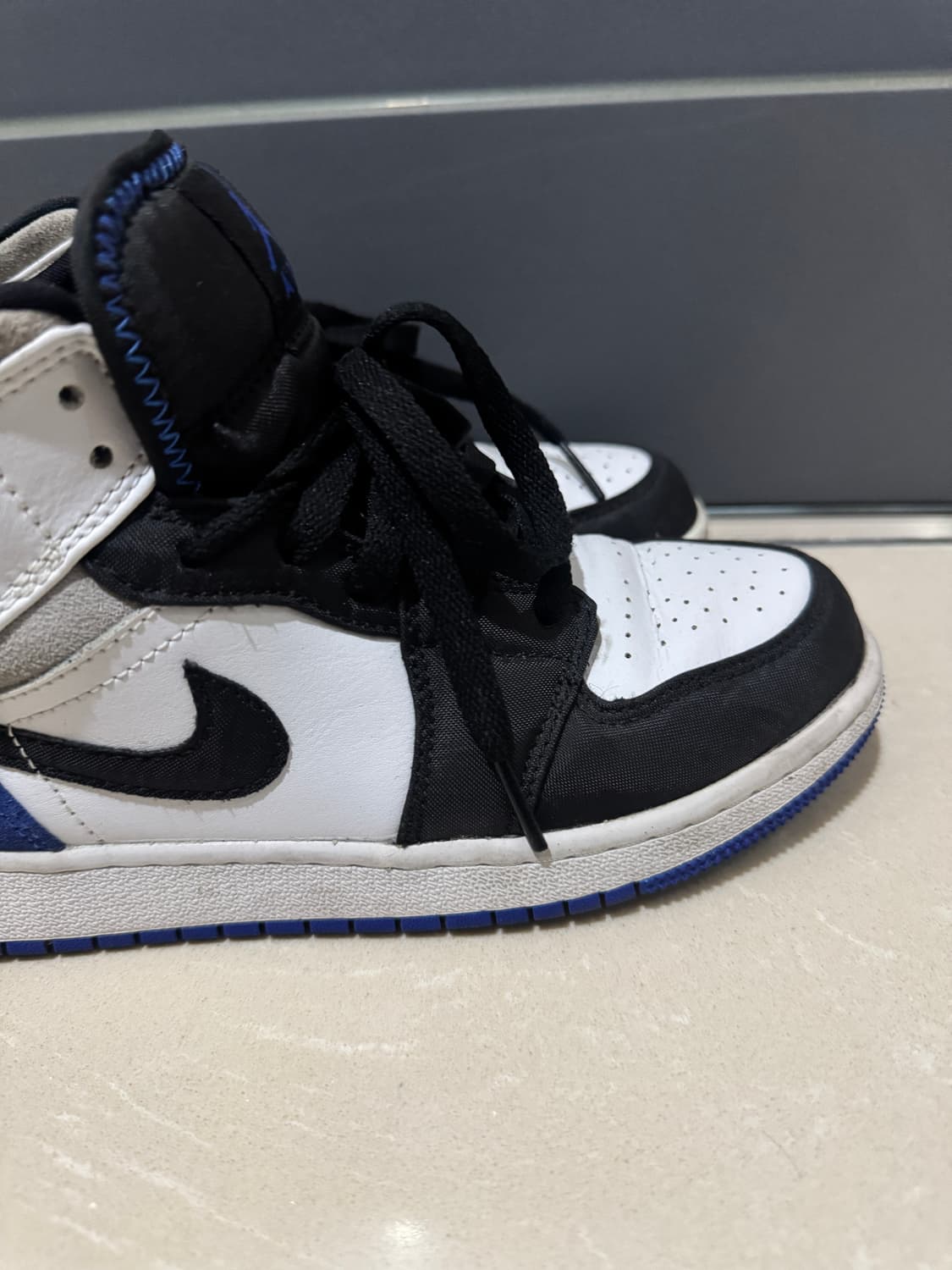 조던 미드 하이퍼로얄 블루 235 상품이미지2