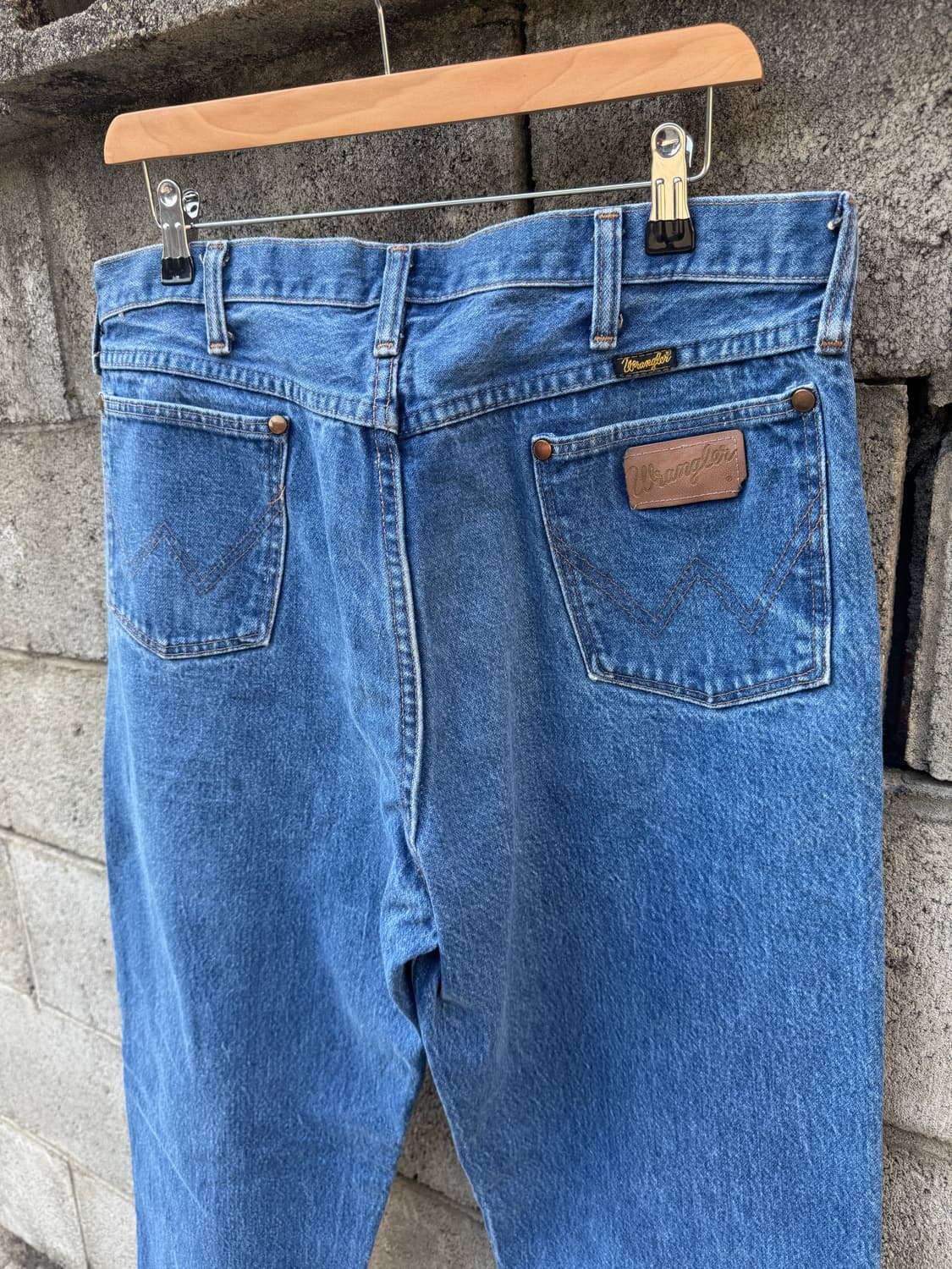 90s 랭글러 빈티지 31mwz 워싱 카우보이컷 부츠컷 데님 팬츠  상품이미지5