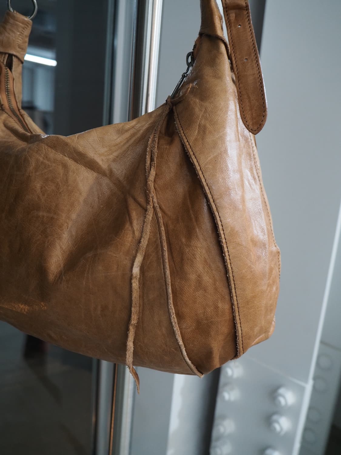 A.I.P leather cross bag  상품이미지3