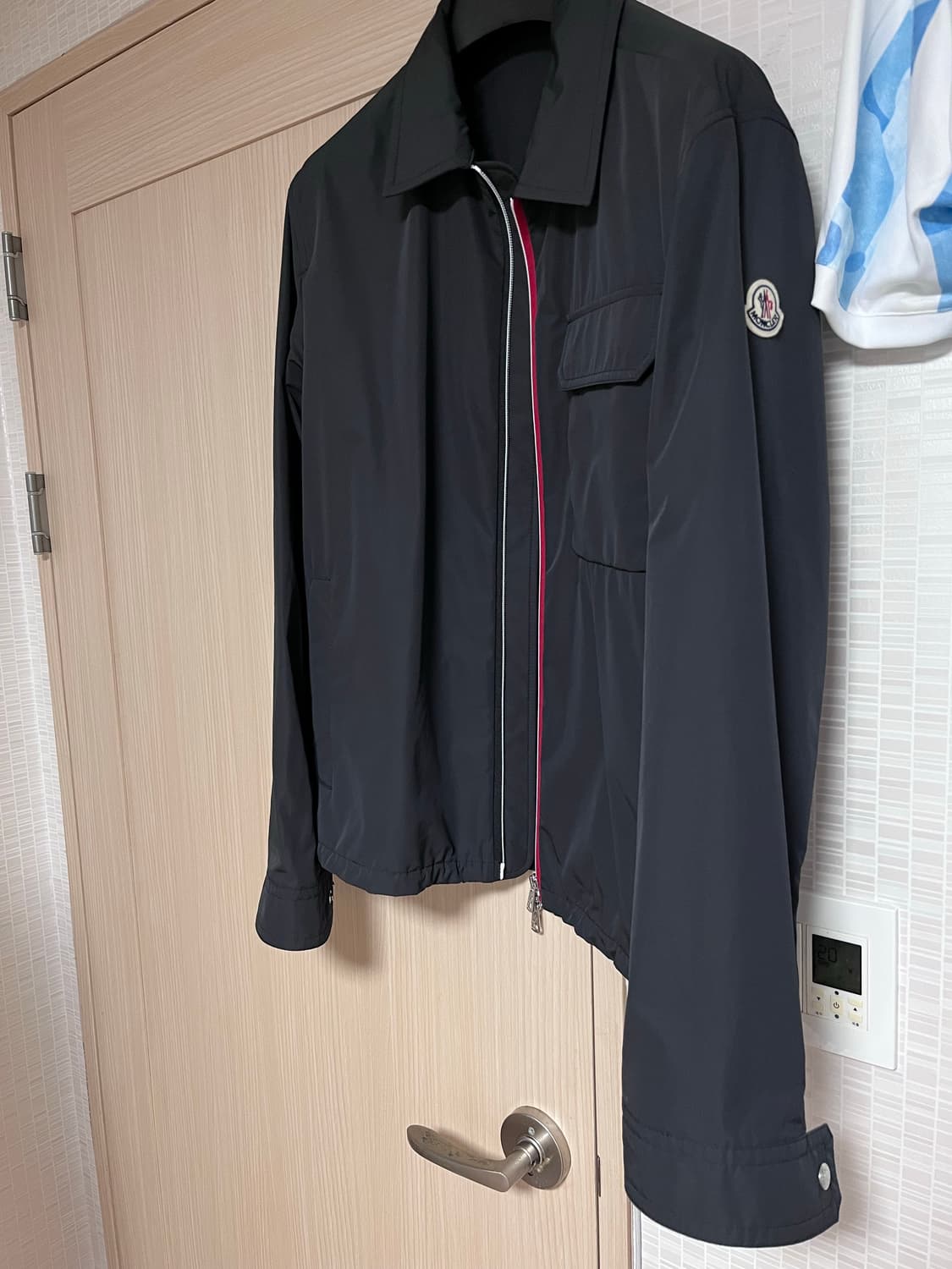 [2]몽클레어 24ss 엡테 블루종 바람막이 자켓 블랙 상품이미지3