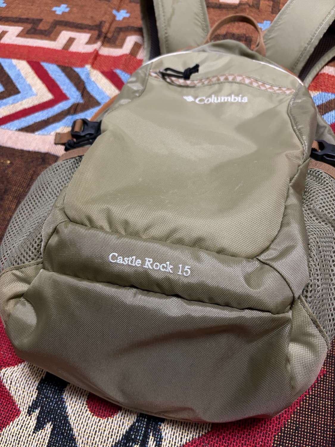콜롬비아 캐슬락 15 카키 등산 백팩 상품이미지2