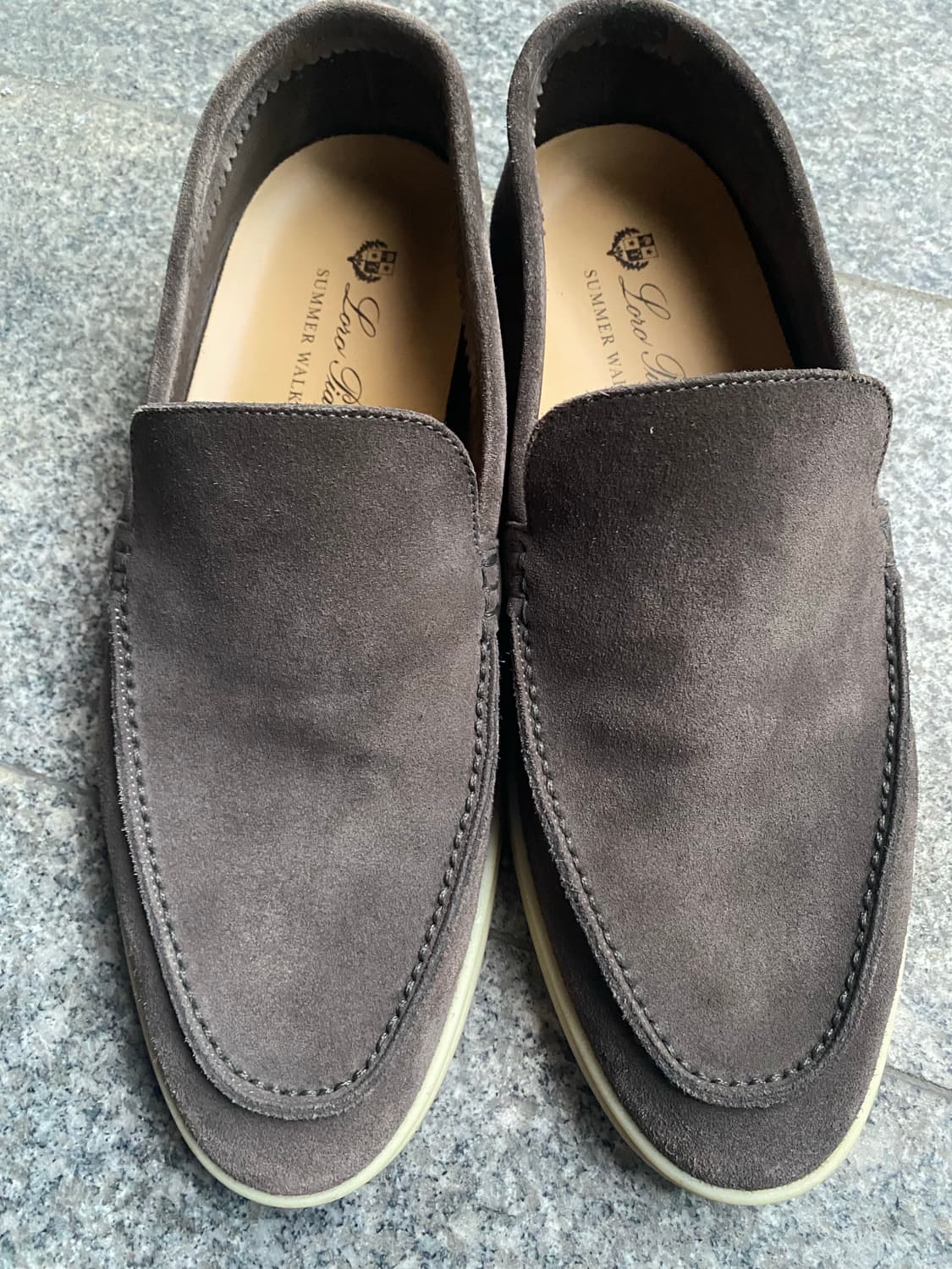 로로피아나 썸머워크 웜 그레이 42 상품이미지1