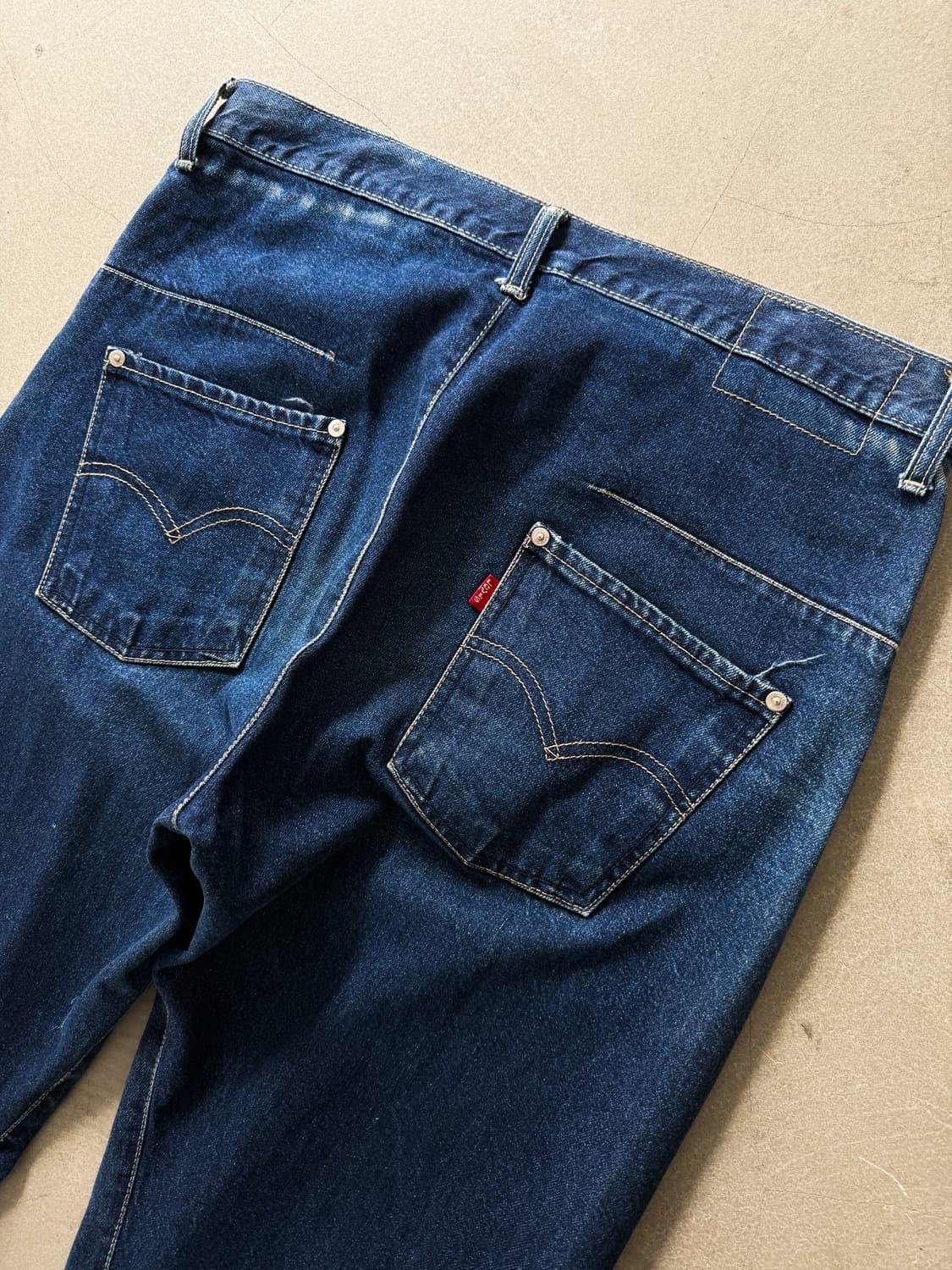 Vintage Levi's Engineered Jeans 상품이미지5