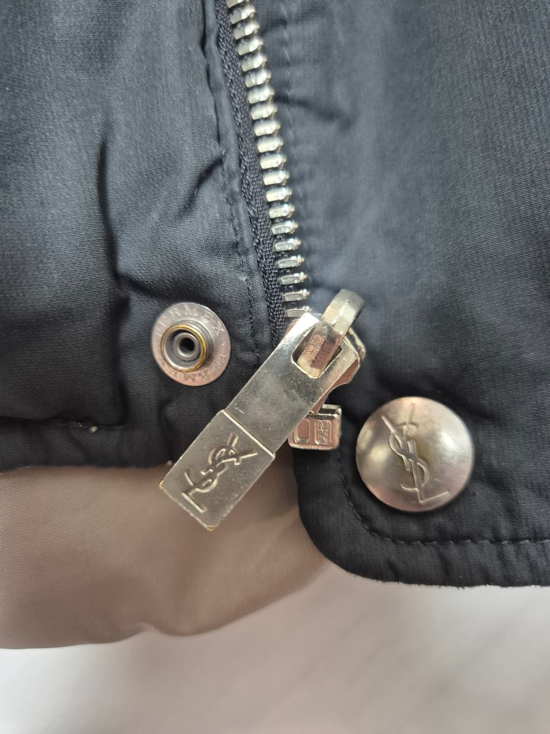 YSL 패딩 조끼  상품이미지5