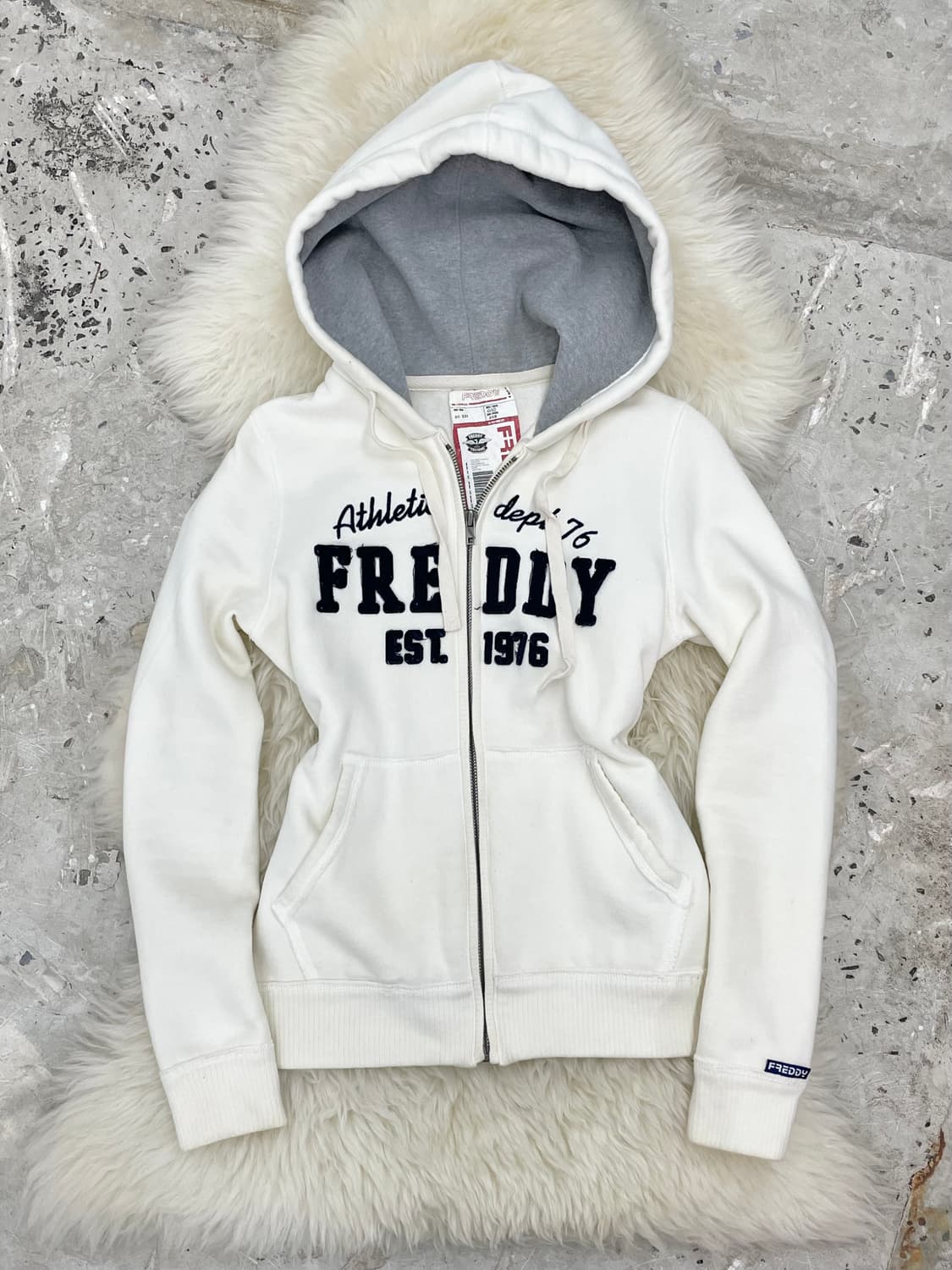 프레디 레터링 자수 후드집업 상품이미지1