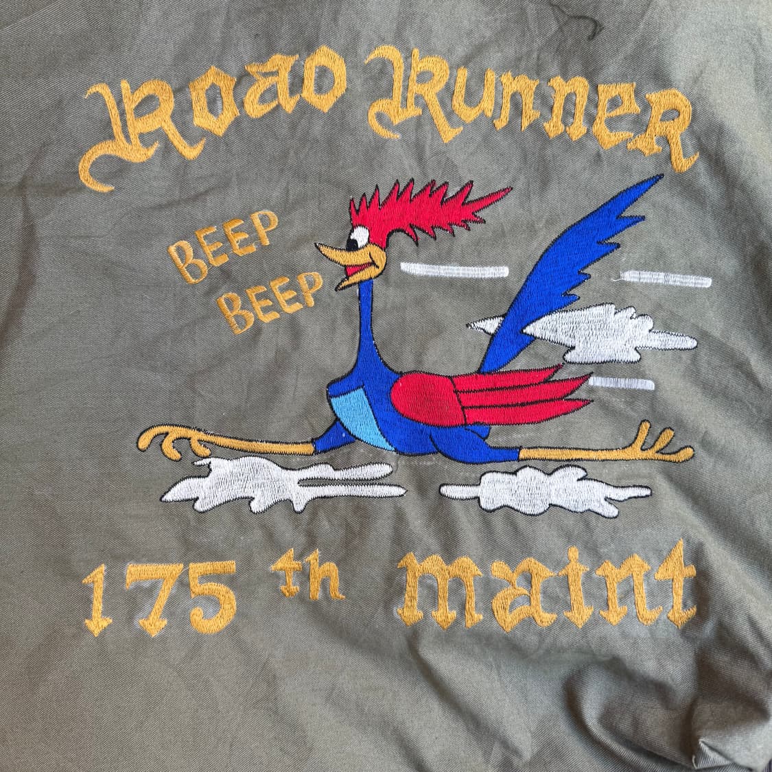 루니툰즈 로드러너 토트백 카키 상품이미지2