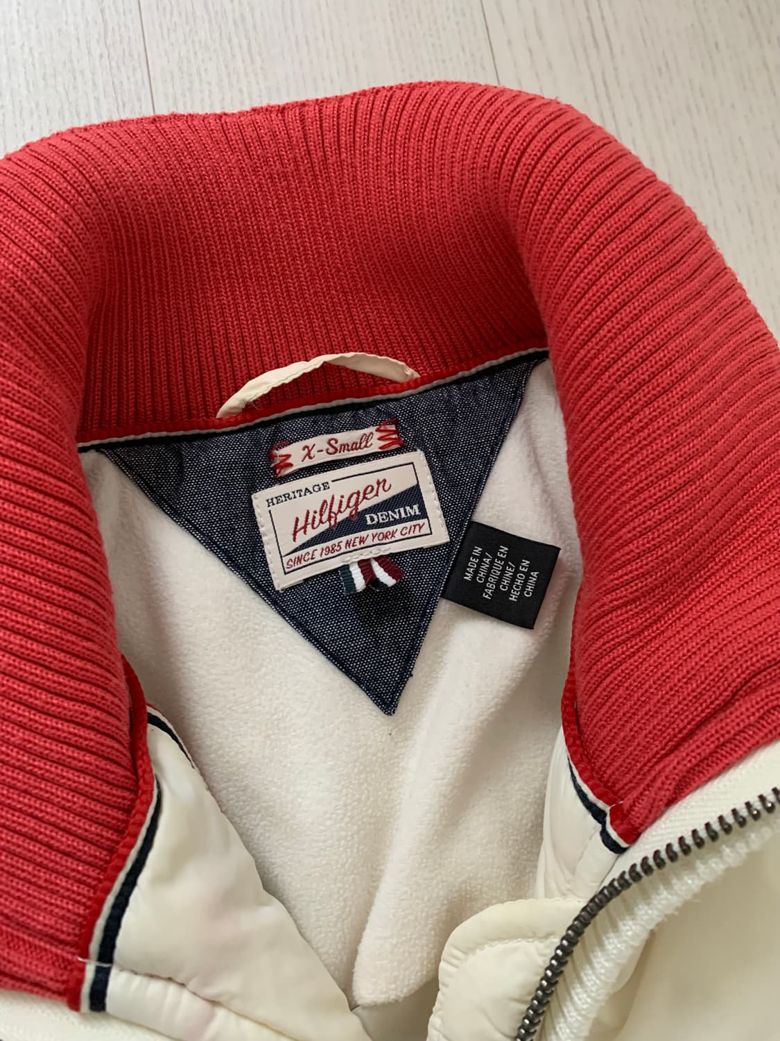 타미힐피거 가슴로고 화이트 숏패딩 상품이미지6