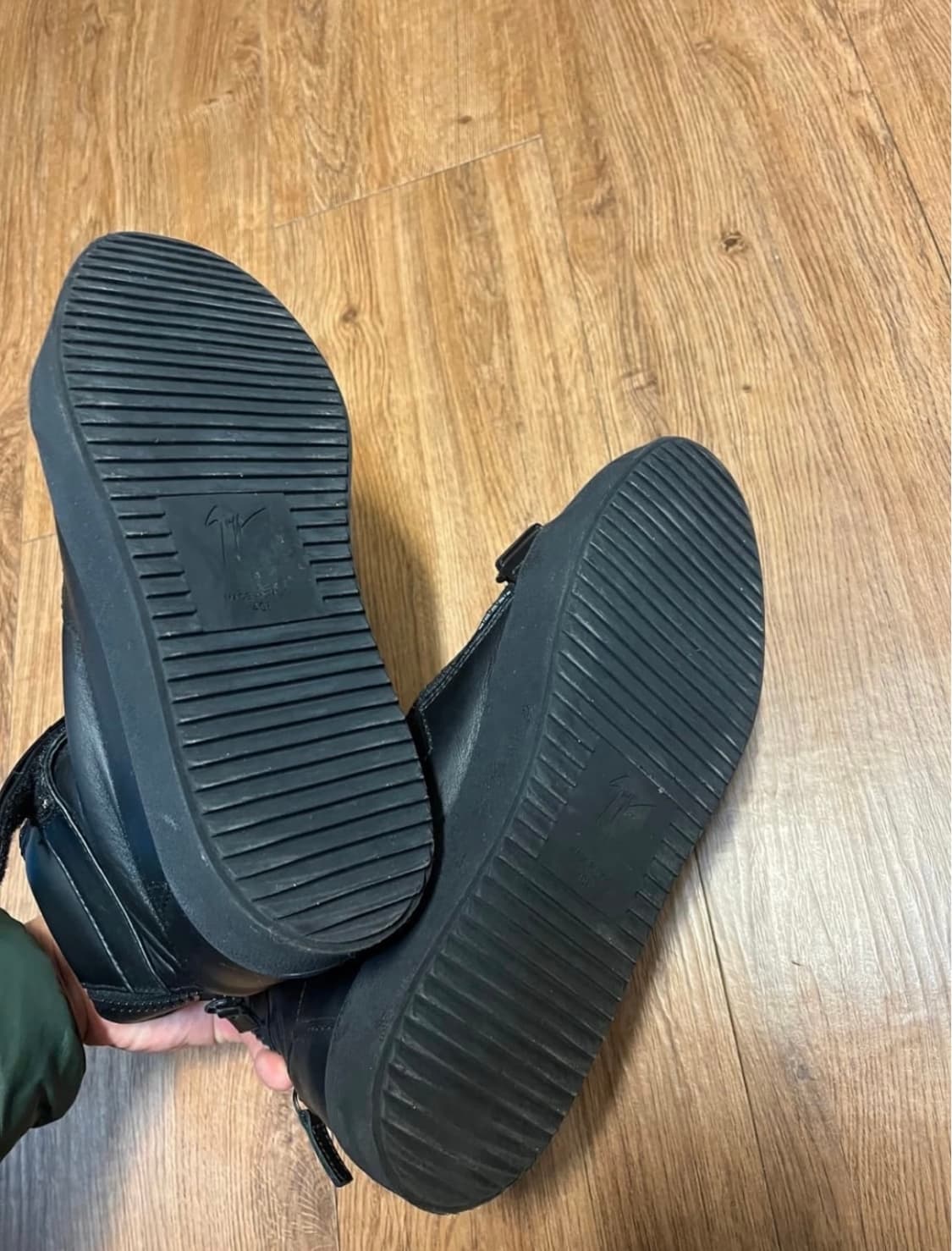 쥬세페 쟈노티 레더 스니커즈 270 상품이미지4