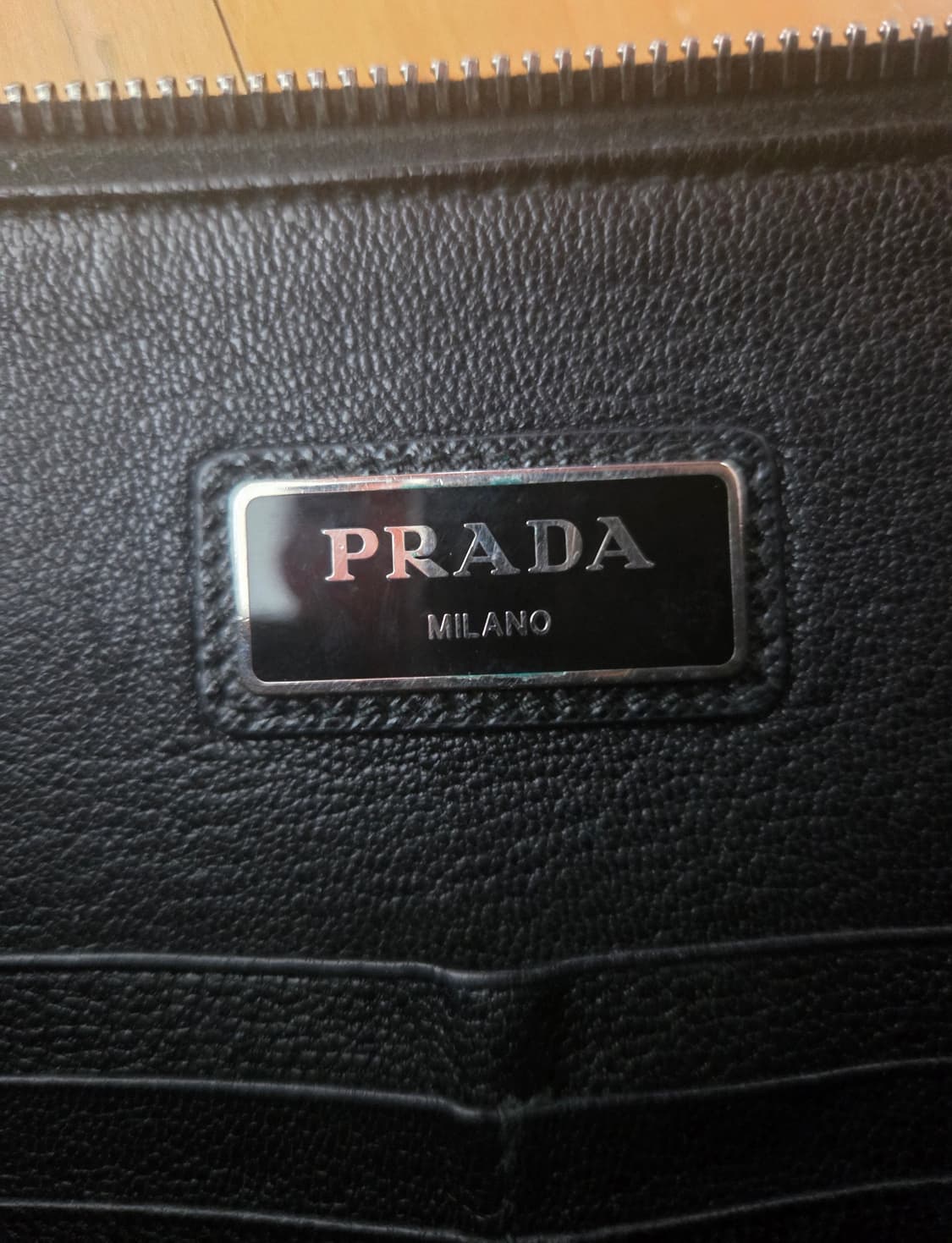 프라다 사피아노 레더 클러치 백 상품이미지5