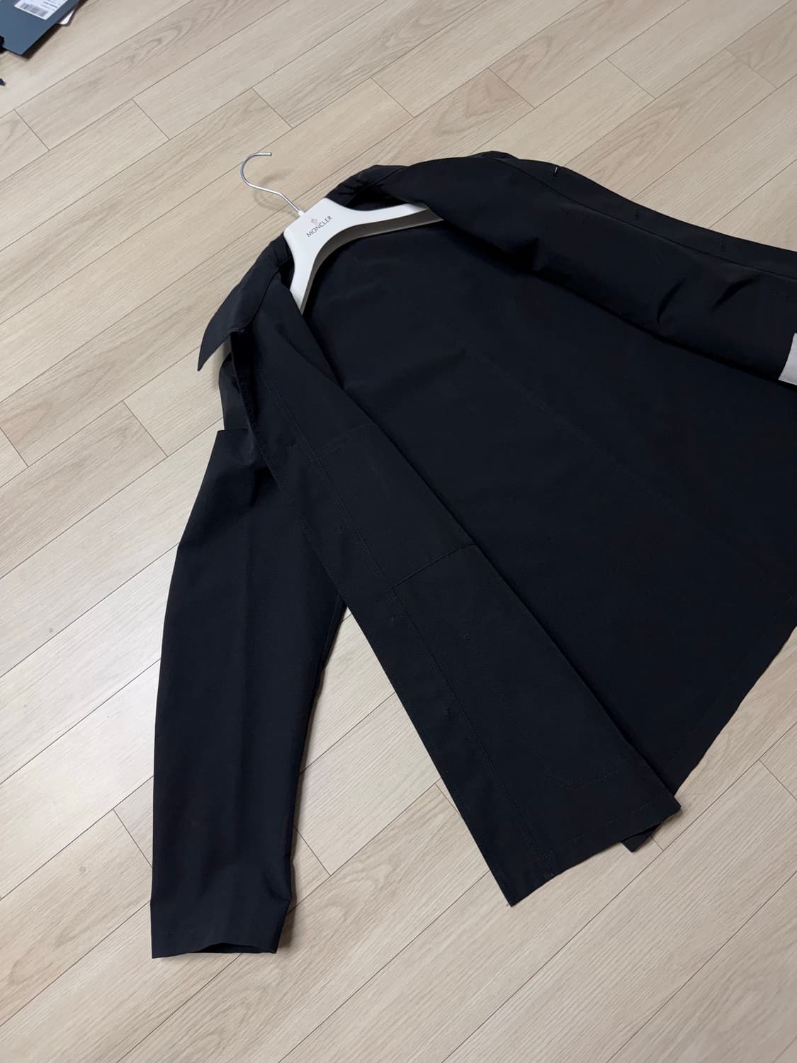 [New] 몽클레어 나일론 블레이저 상품이미지4