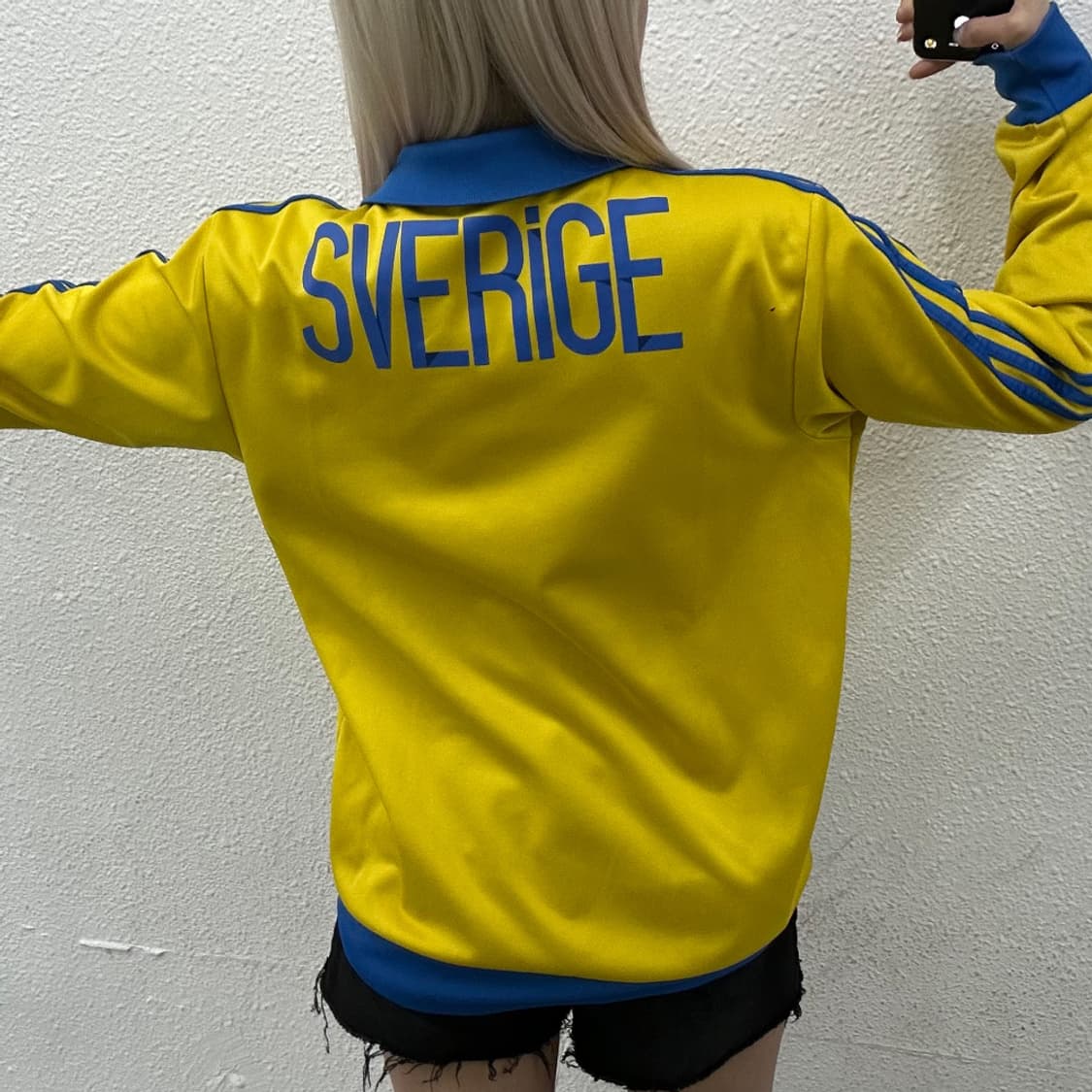 아디다스 스웨덴 블루라인 옐로우 트랙탑 105 상품이미지3