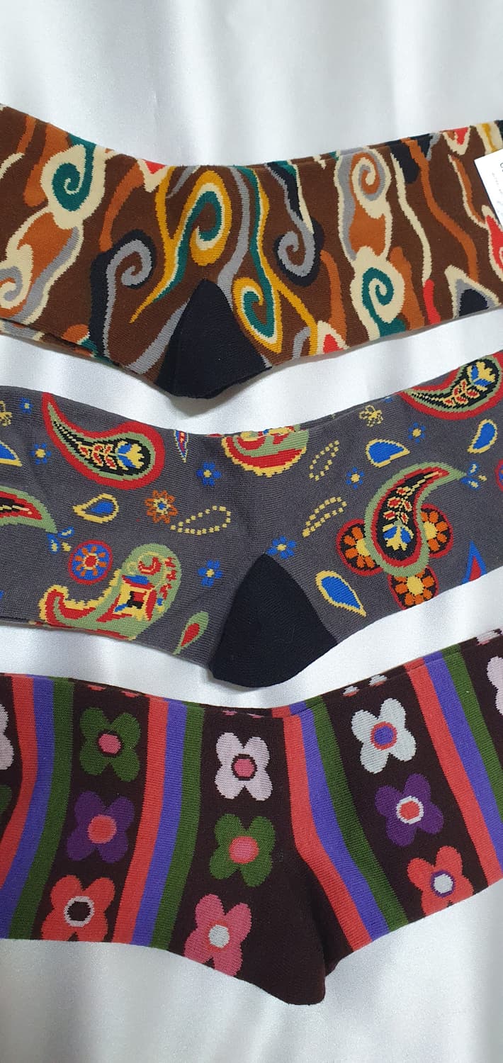 물결 꽃 깃털 CONNISTINE MUSEUM 코니스틴 뮤지엄 양말 상품이미지7