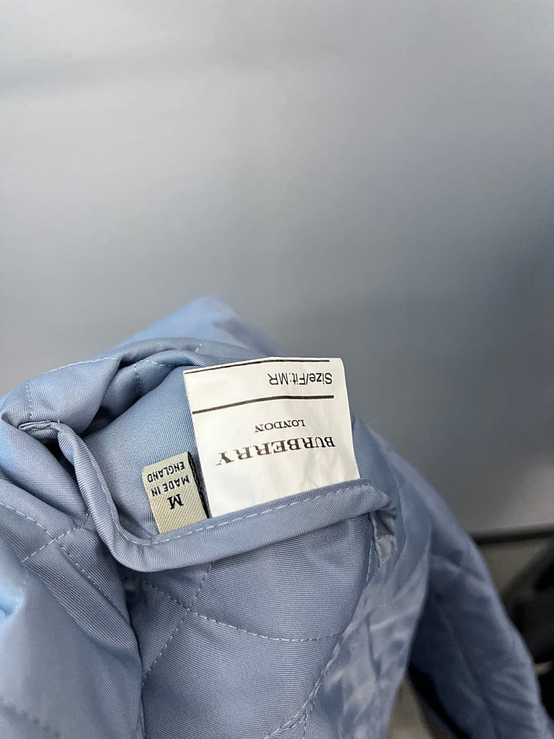 여) 버버리 스카이블루 퀼팅집업  상품이미지10