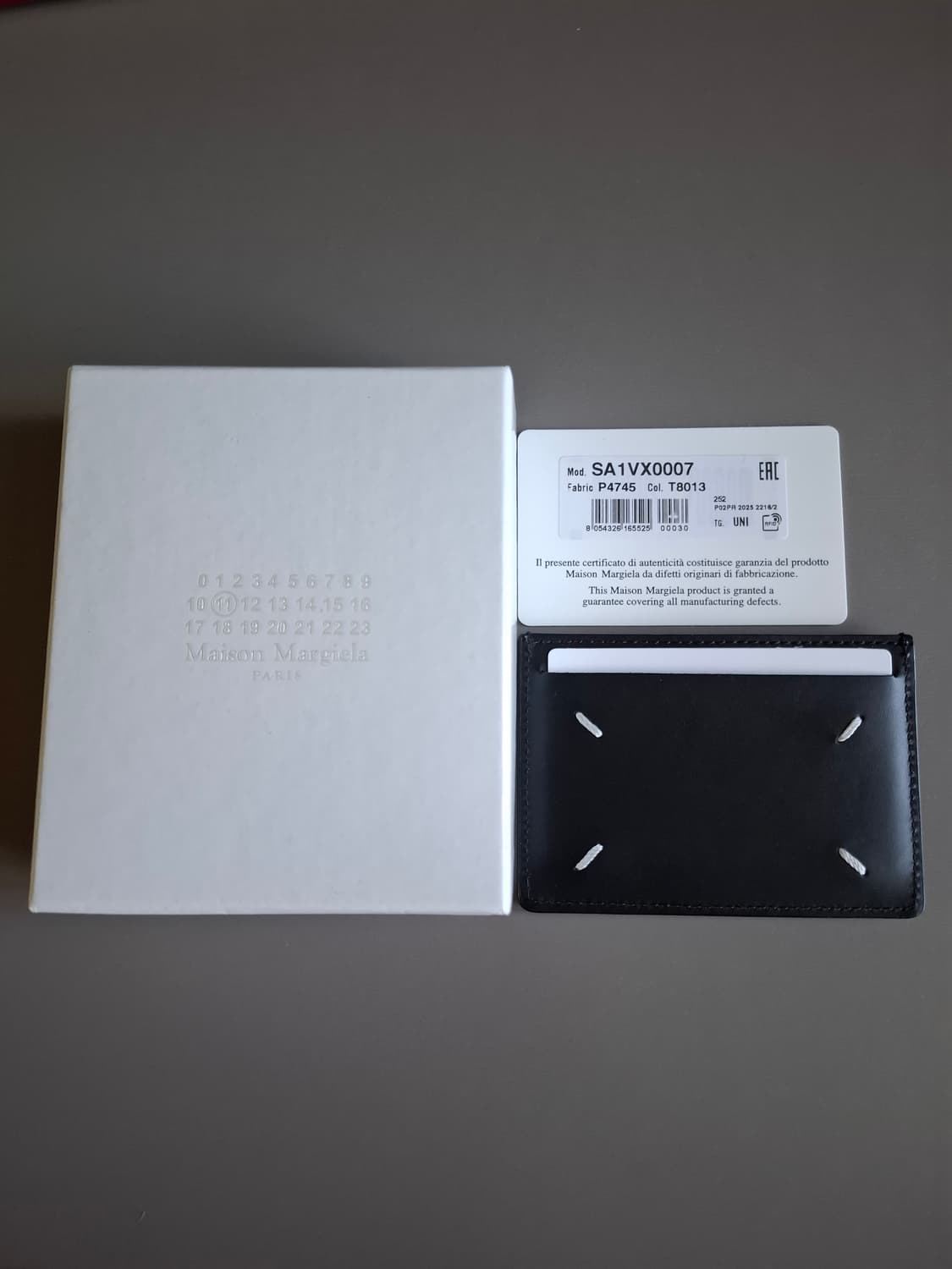 메종 마르지엘라 블랙 가죽 카드지갑 상품이미지1