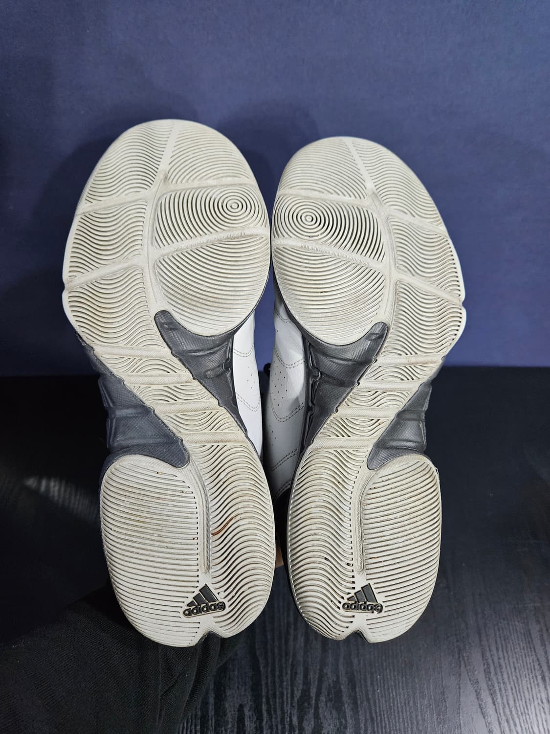 아디다스 그레이컬러 남성 270~275 농구화 하이탑  상품이미지9