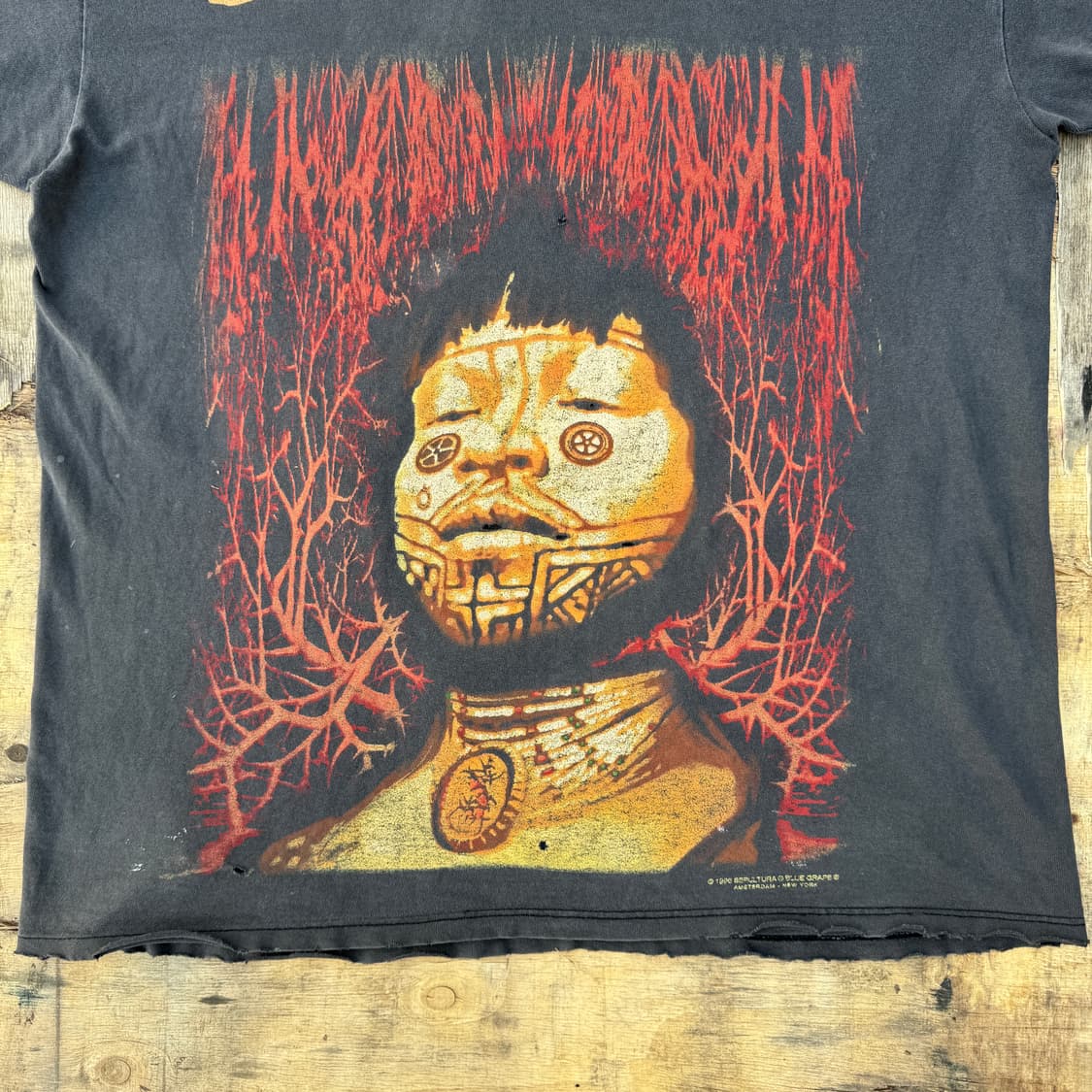 빈티지 세풀투라 Sepultura Roots 1996 티셔츠 상품이미지3
