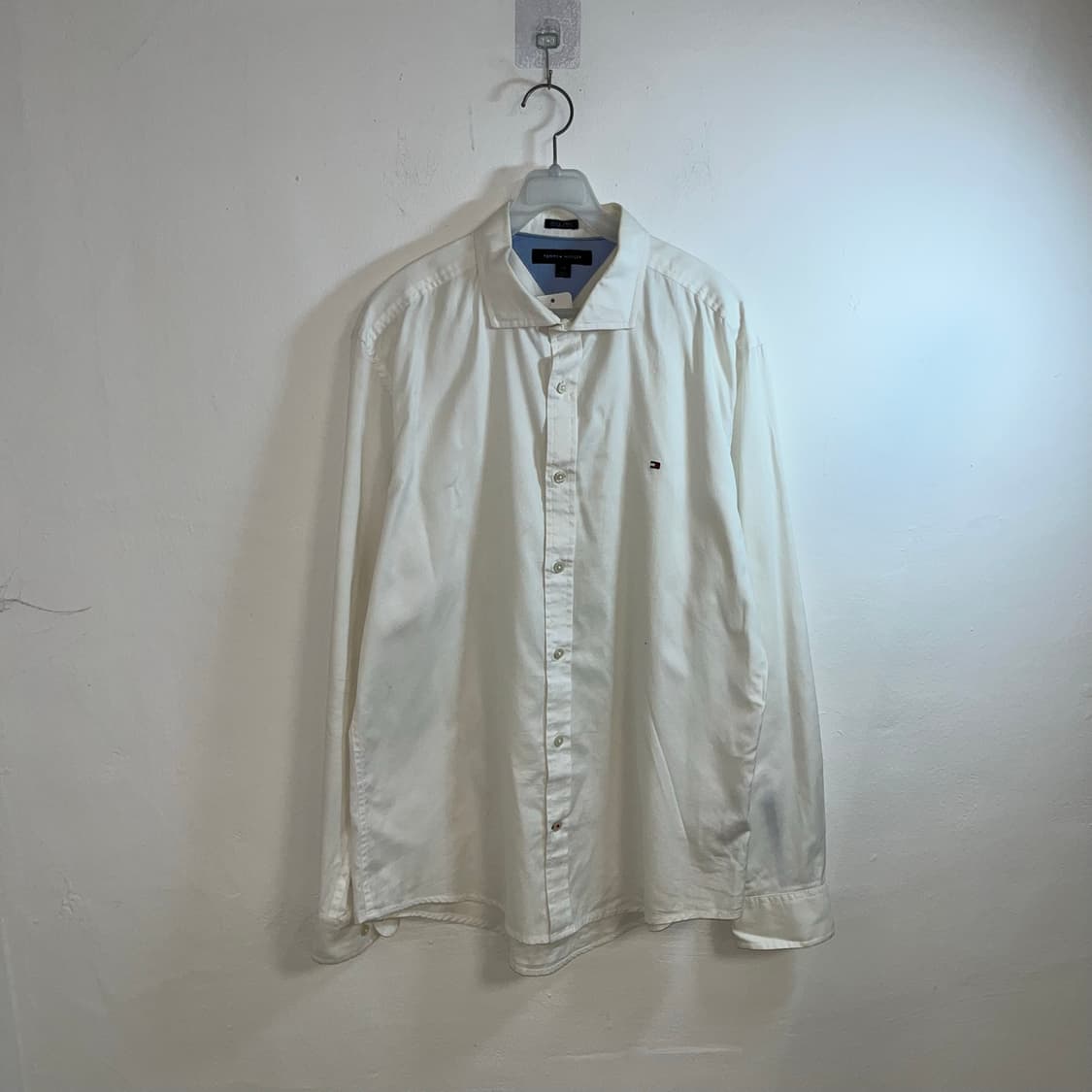 Tommy Hilfiger White Shirt 상품이미지3