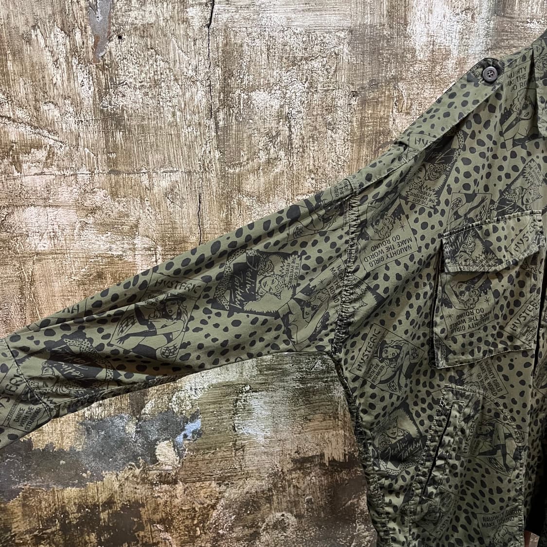 히스테릭 글래머 밀리터리 패턴 셔츠 상품이미지3