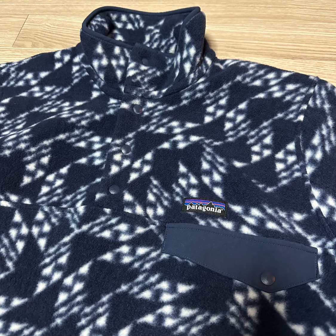파타고니아 라이트웨이트 신칠라 스냅-T 싱크드 플라이트 뉴 네이비 M 상품이미지2