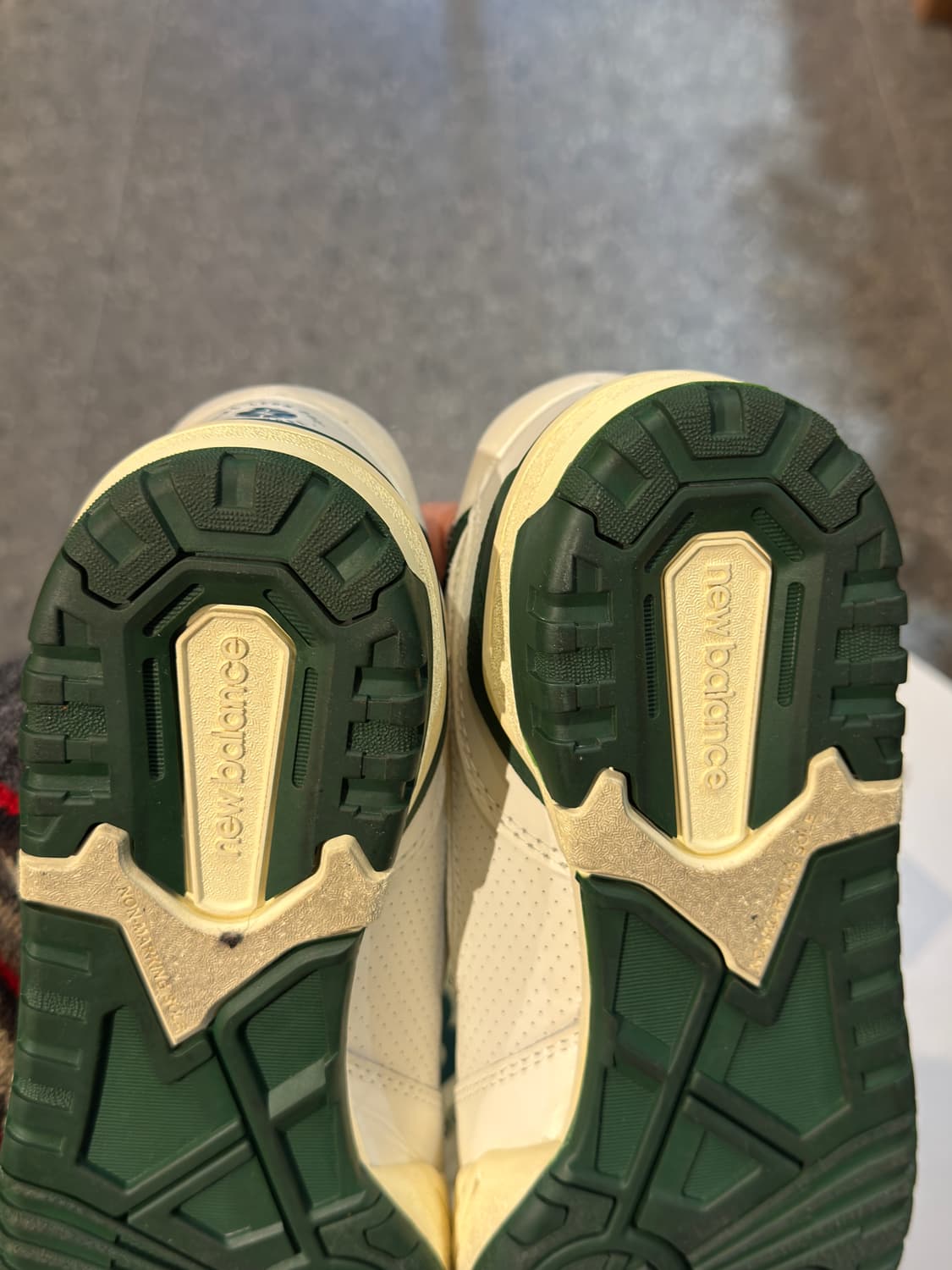 아메 리온 도르 x 뉴발란스 550 상품이미지8