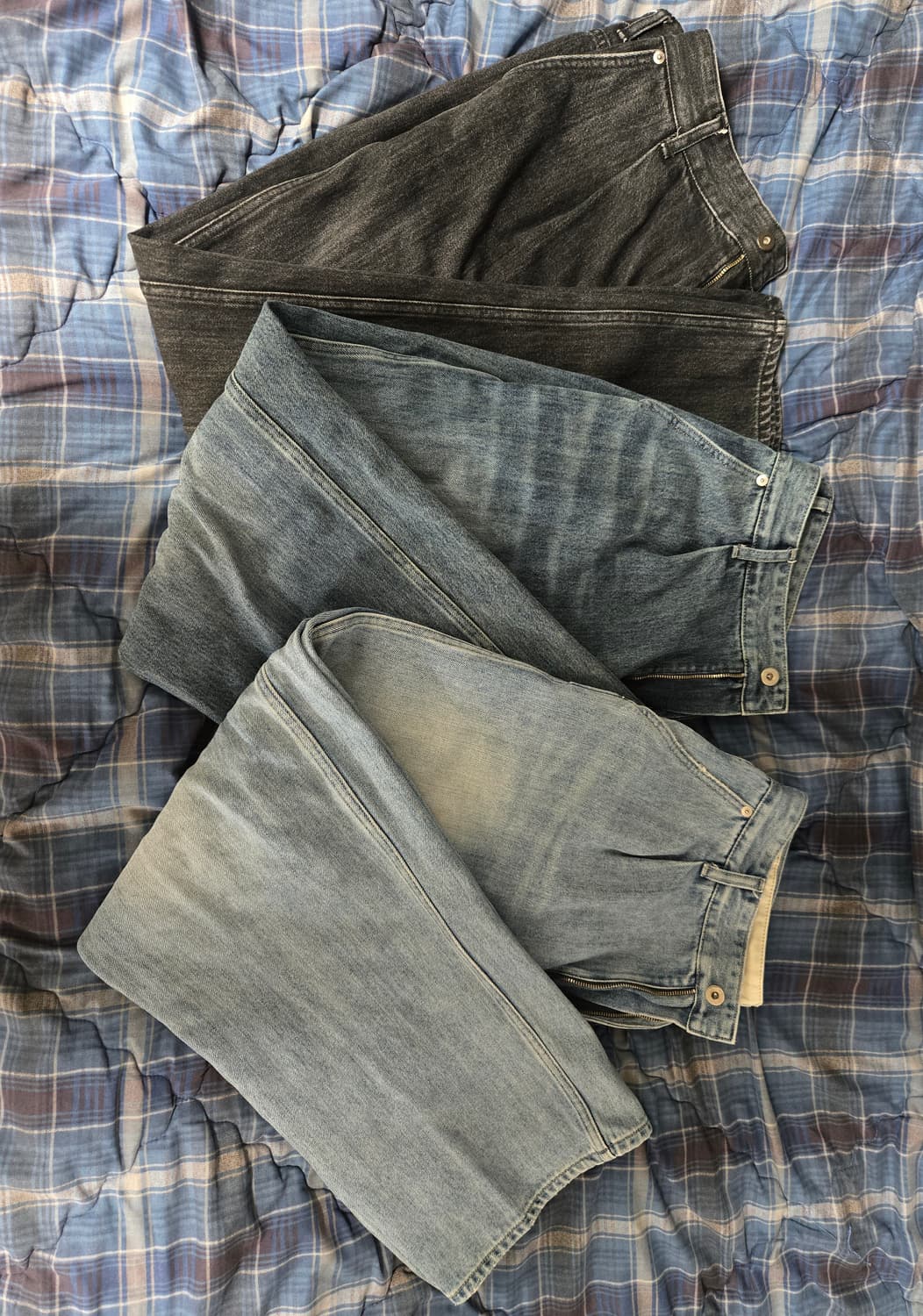 러프사이드 드레이프 데님 미디엄 블루 3사이즈 판매합니다. 상품이미지3