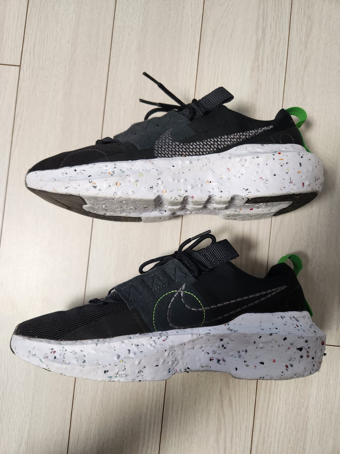 새상품급)나이키 운동화 크레이터 임팩트 블랙 다크 스모크 그레이 사이즈2 상품이미지6