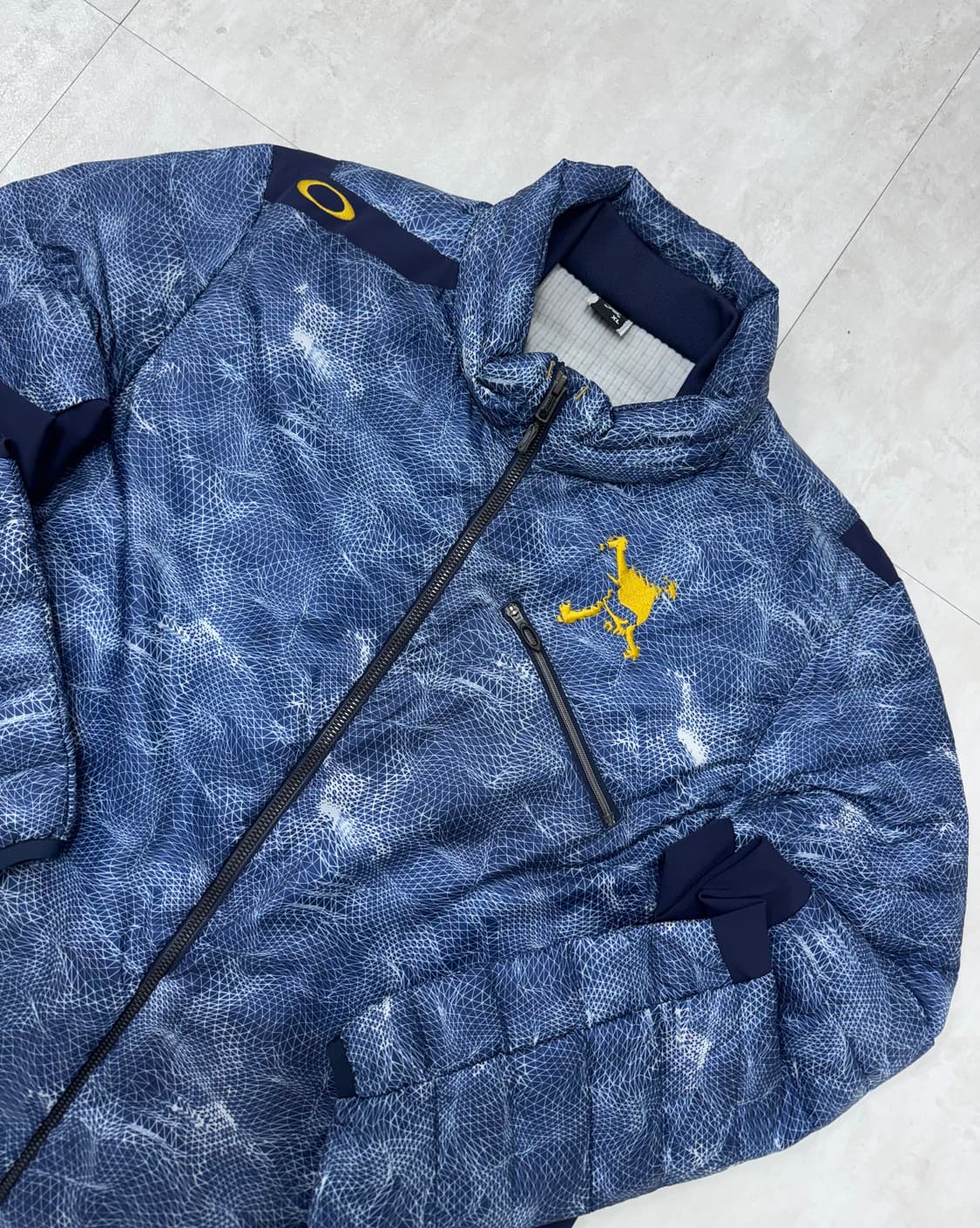 •OAKLEY 스컬 로고 경량 패딩 자켓 상품이미지2