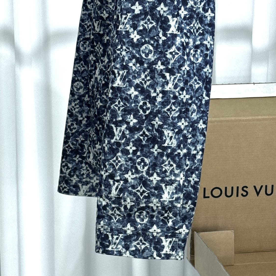 (52) 23FW 루이비통 워크웨어 모노그램 데님 트러커 자켓 상품이미지7