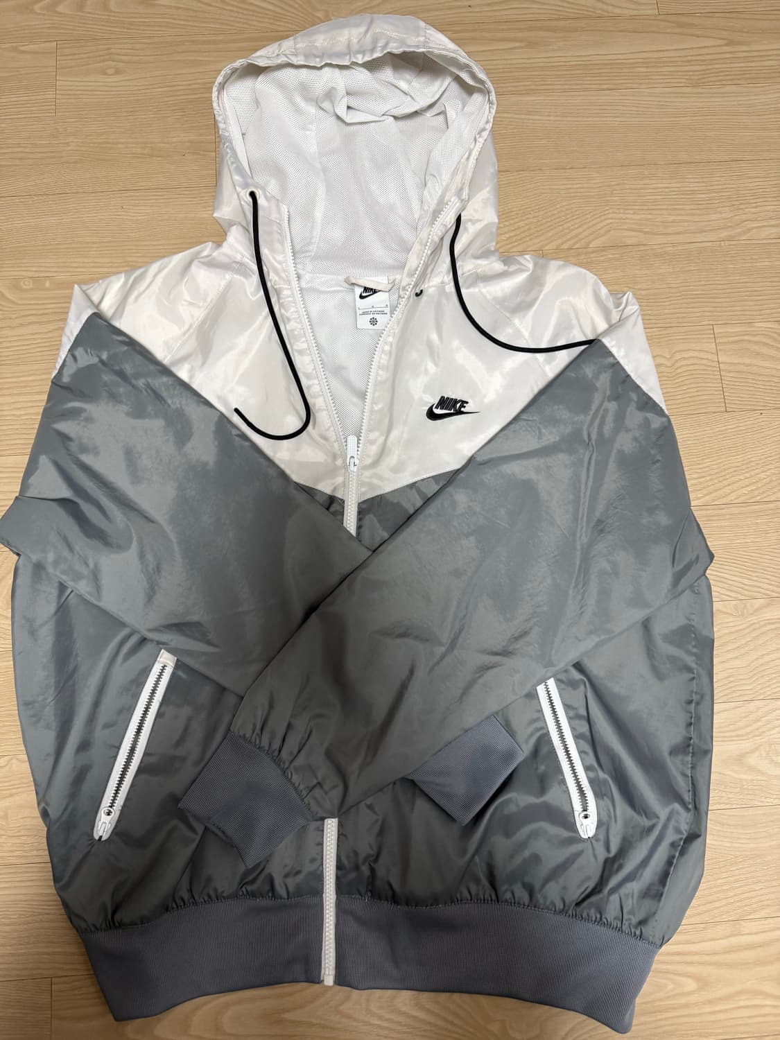나이키 바람막이 상품이미지1